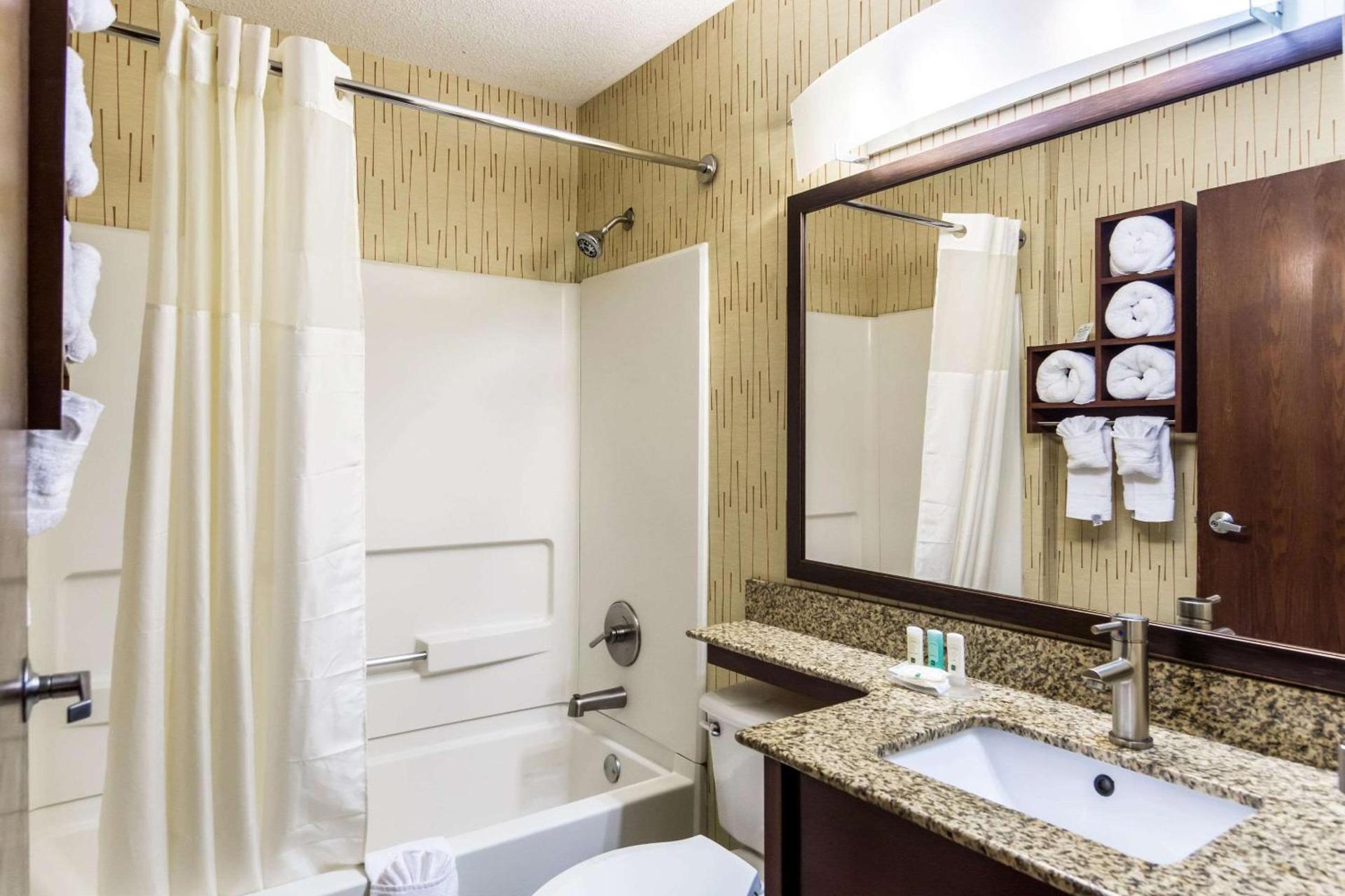 Quality Inn Chester - South Richmond photo 13