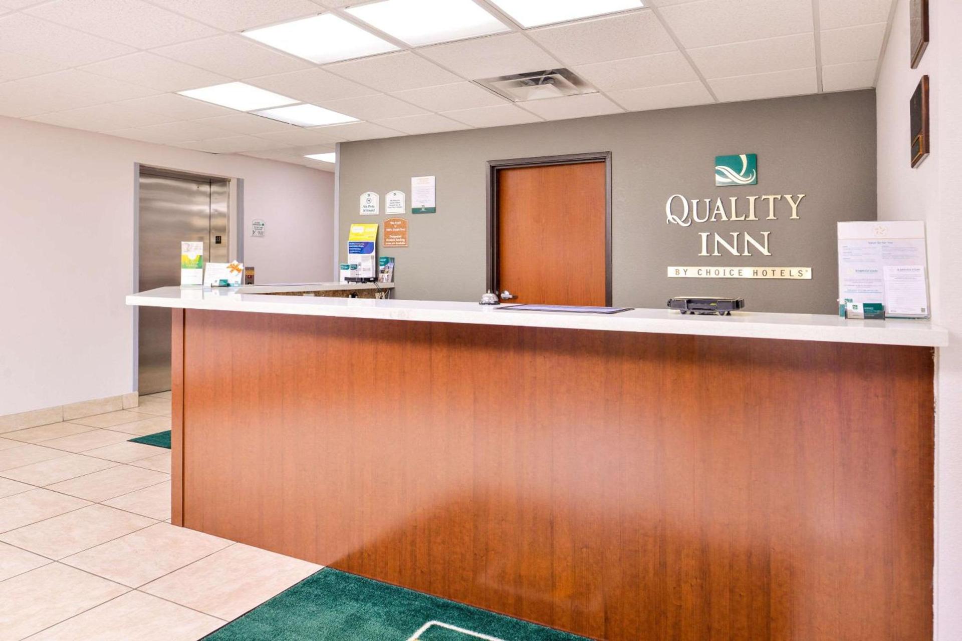 Quality Inn Joplin I-44 photo 11