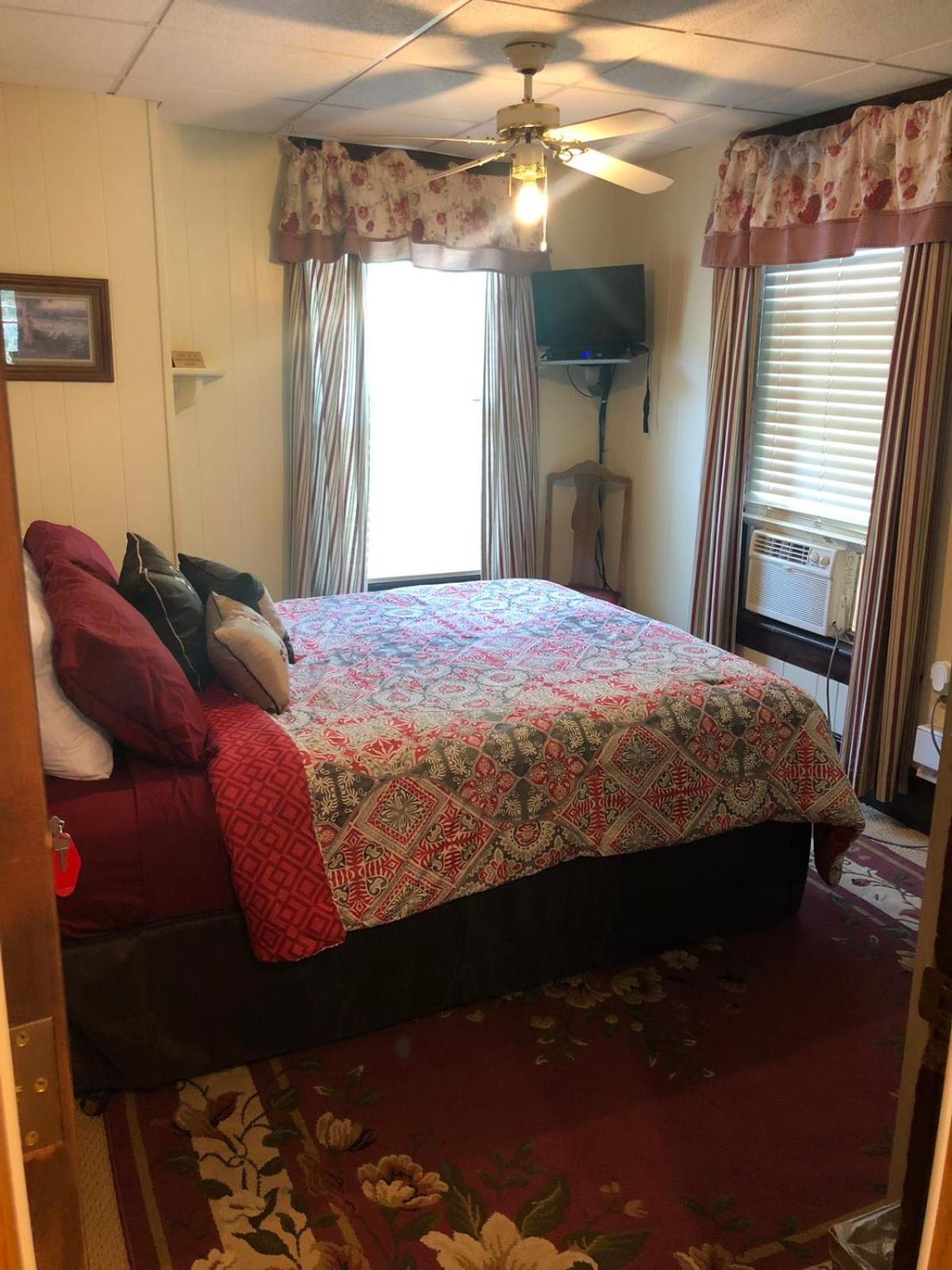 Reynolds House inn photo 49