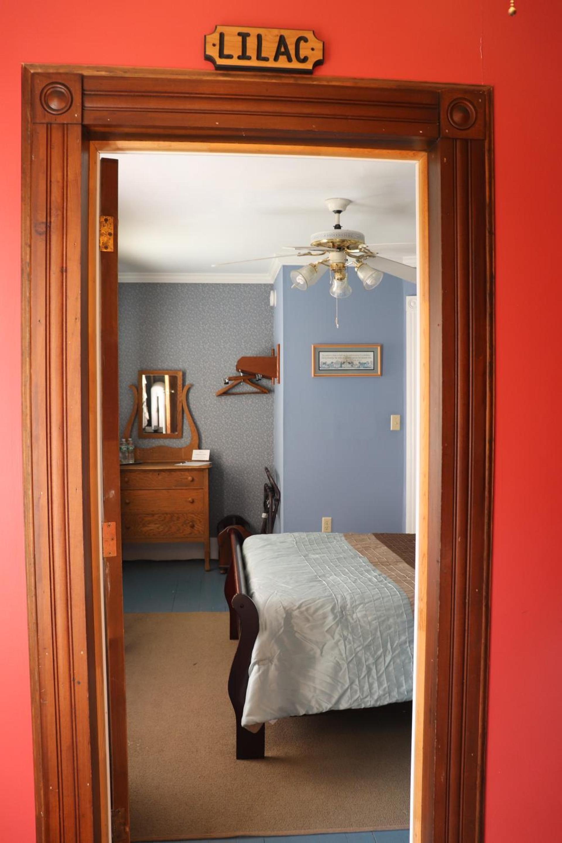 Reynolds House inn photo 5