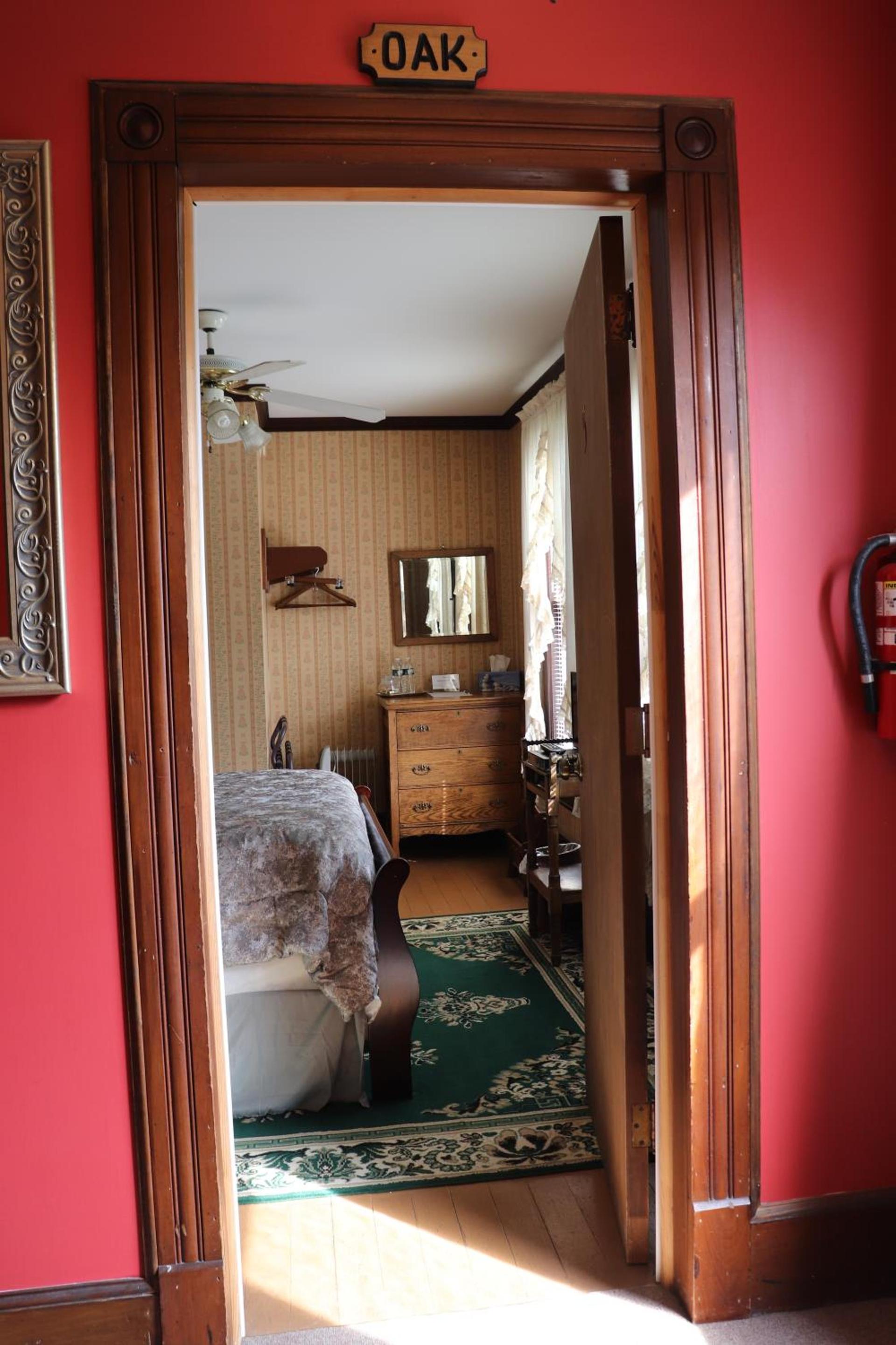 Reynolds House inn photo 45