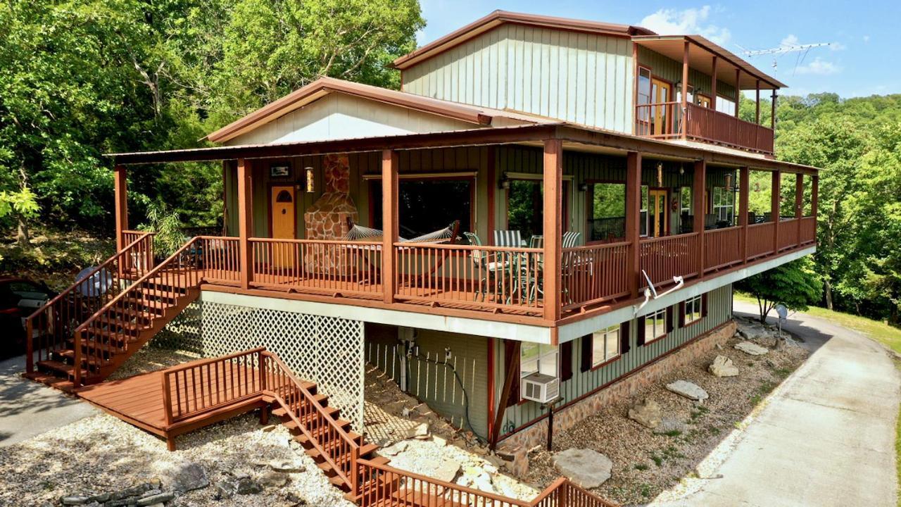 Beaver Lake Cottages photo 4