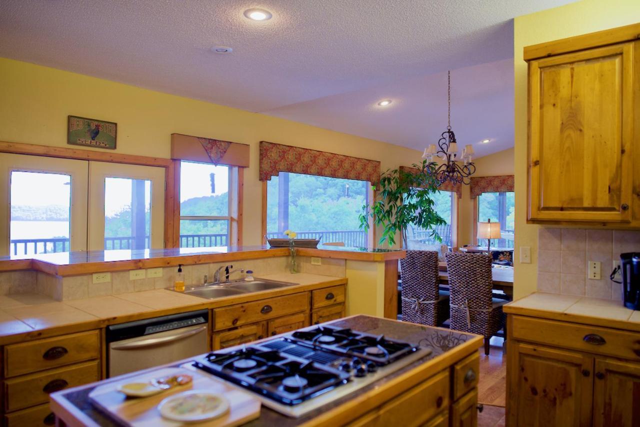 Beaver Lake Cottages photo 61