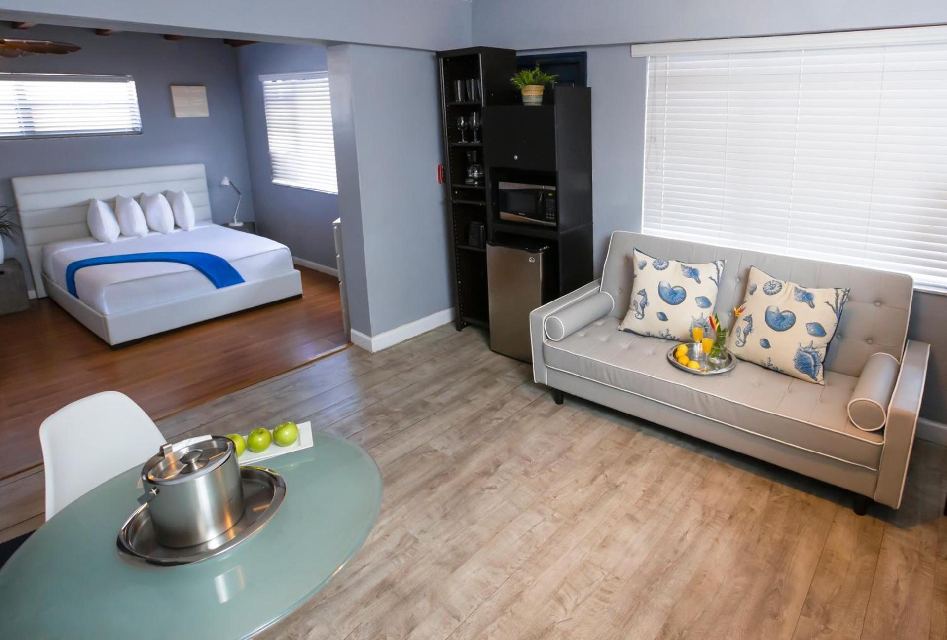 Hollywood Beach Suites and Hotel photo 22