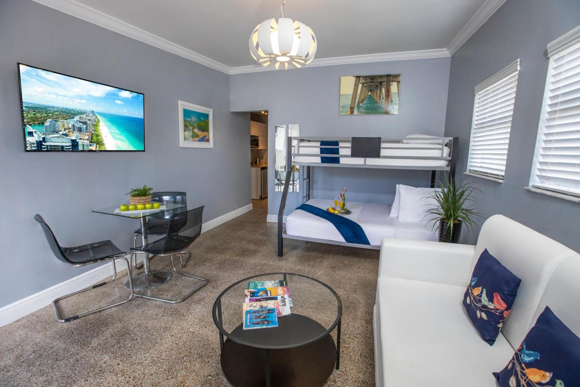 Hollywood Beach Suites and Hotel photo 35