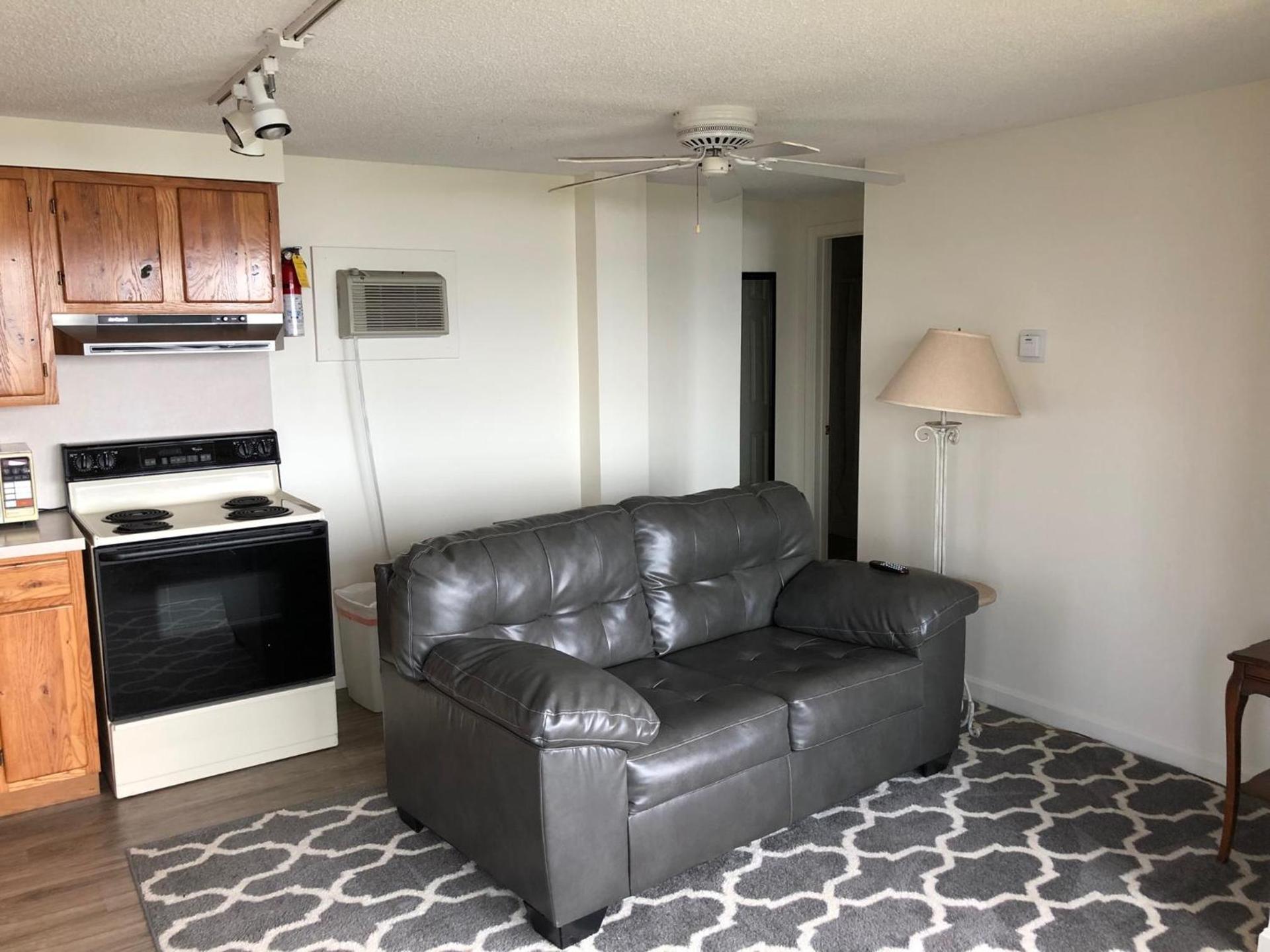 West Winds Motel & Cottages photo 26
