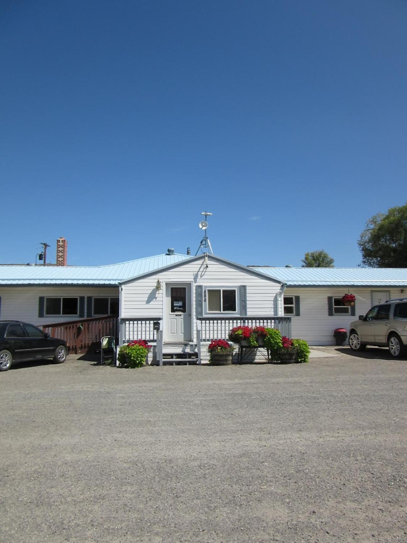 Baker City Motel & RV photo 6