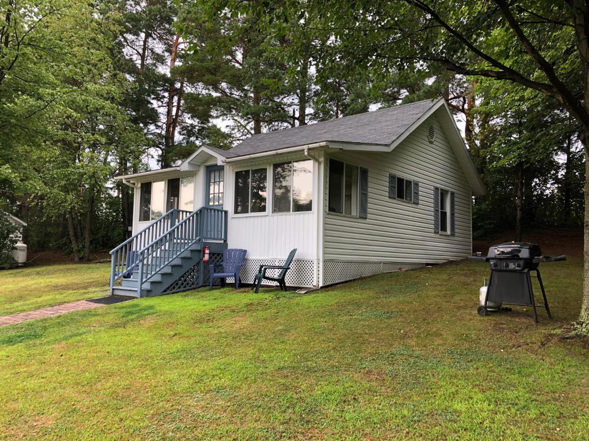 West Winds Motel & Cottages photo 14