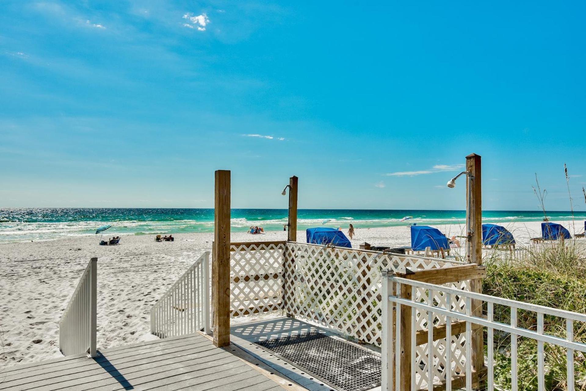 Pelican Beach Resort Destin photo 60