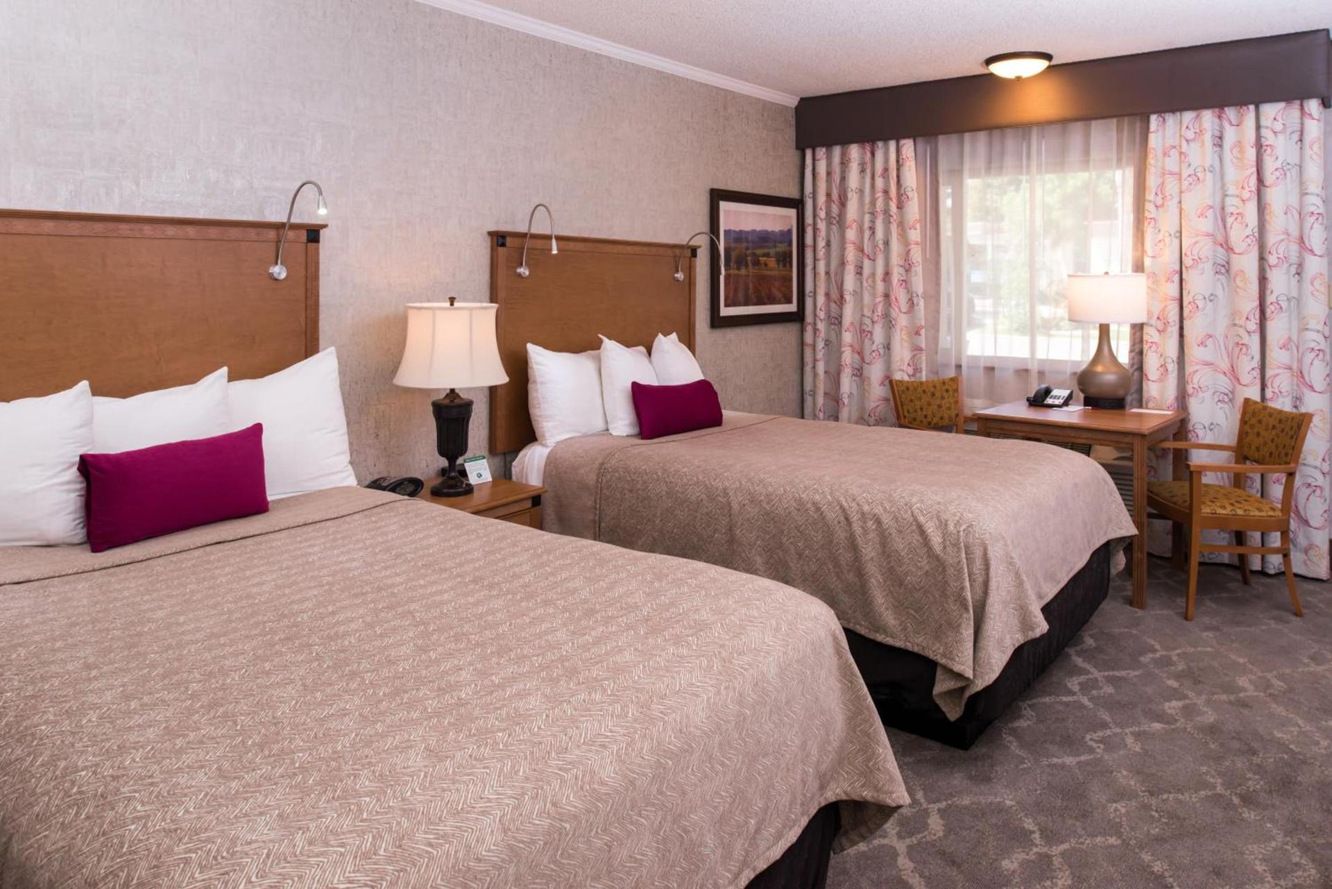 Best Western Plus Black Oak photo 80