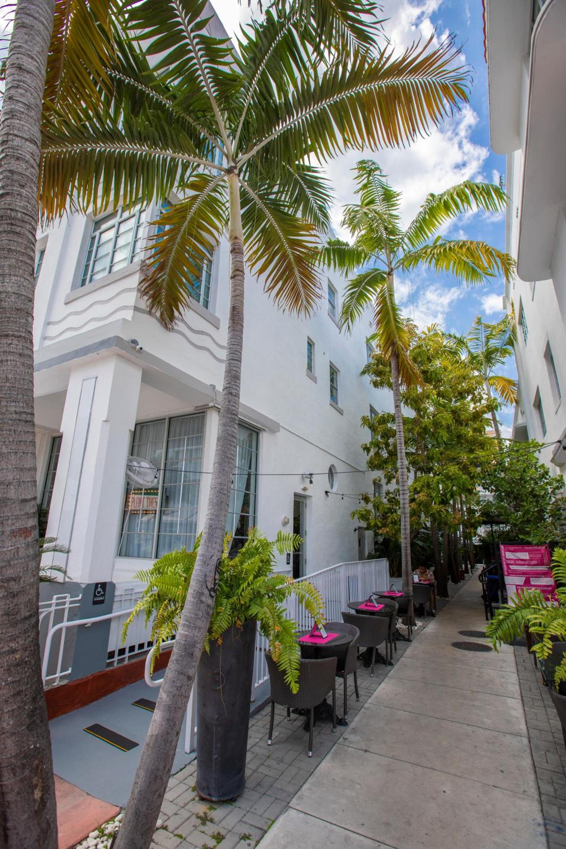 Whitelaw Hotel photo 39