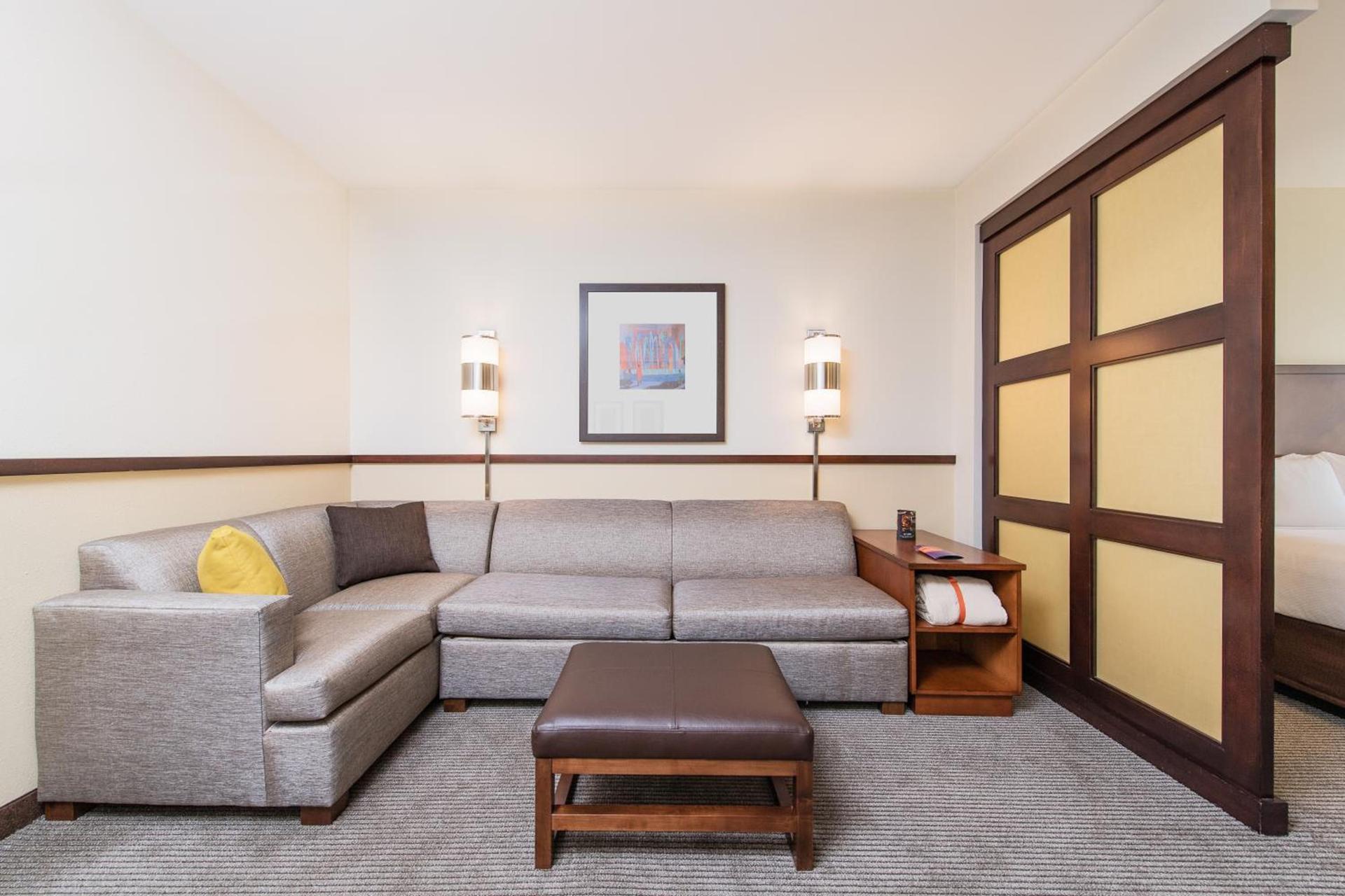 Hyatt Place Charleston Airport / Convention Center photo 23