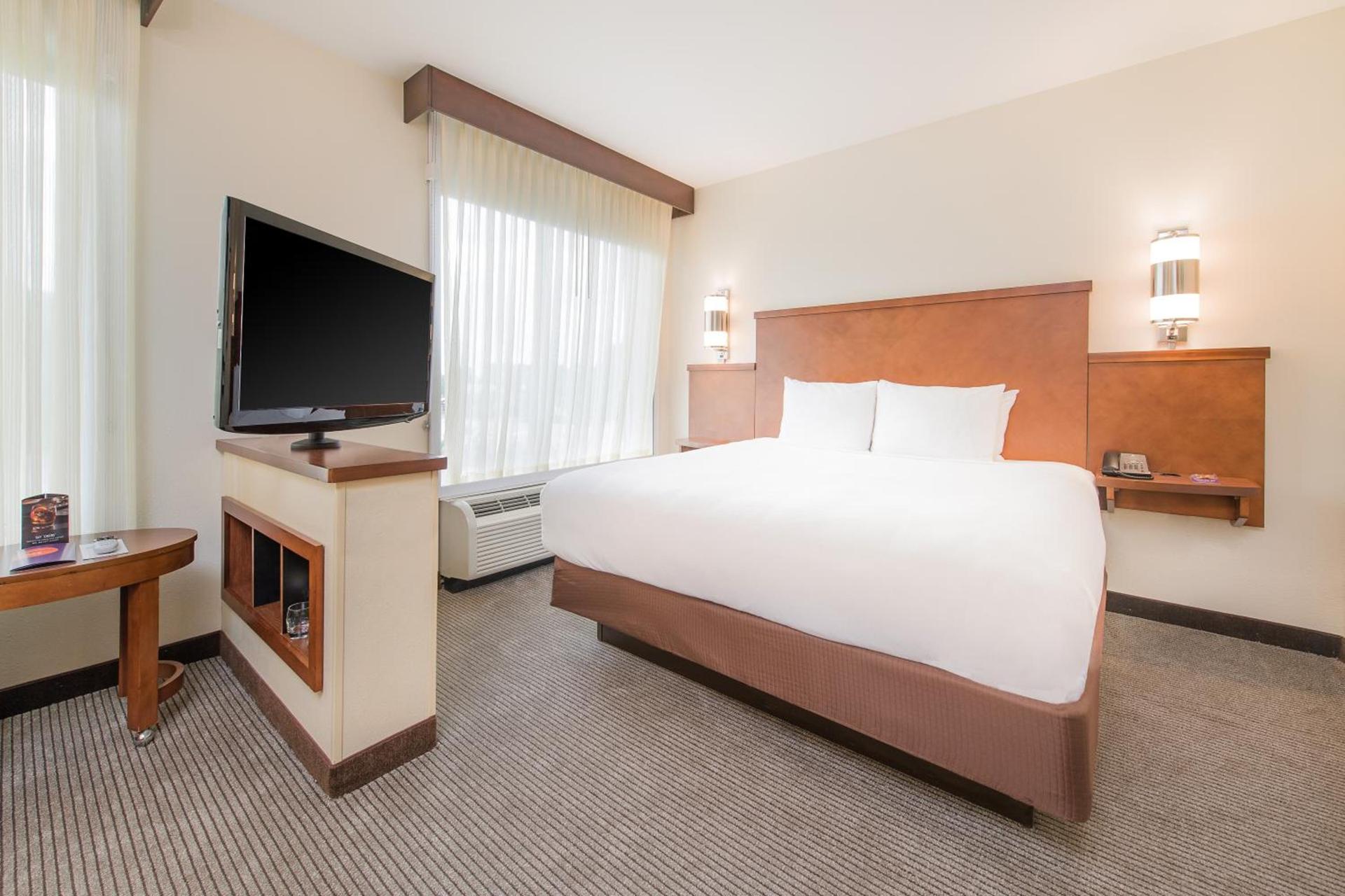 Hyatt Place Charleston Airport / Convention Center photo 22