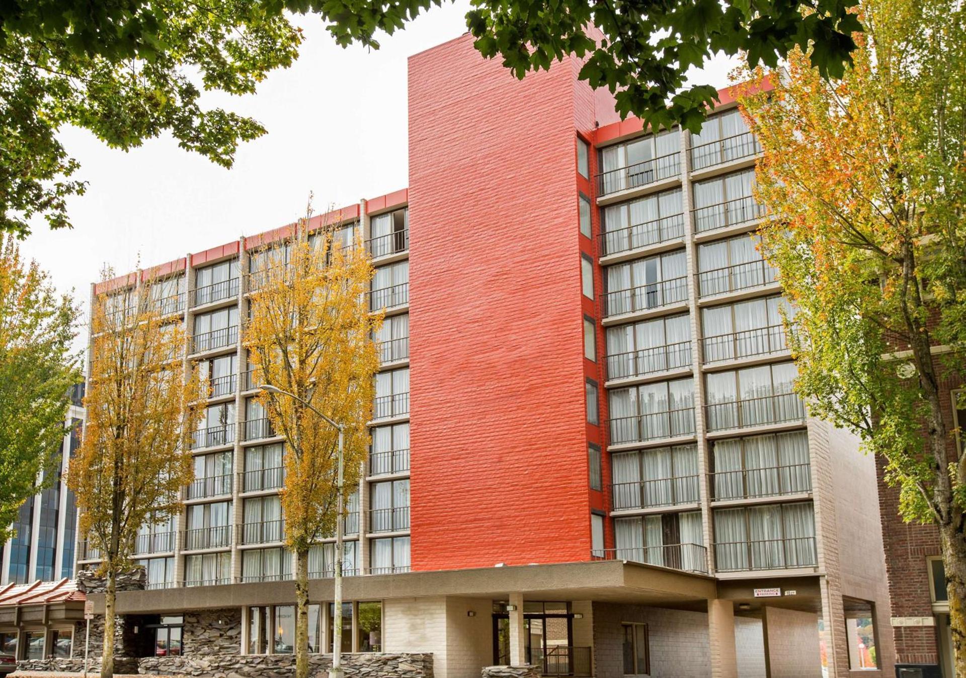 Red Lion Inn & Suites Olympia, Governor Hotel — hotel in Olympia