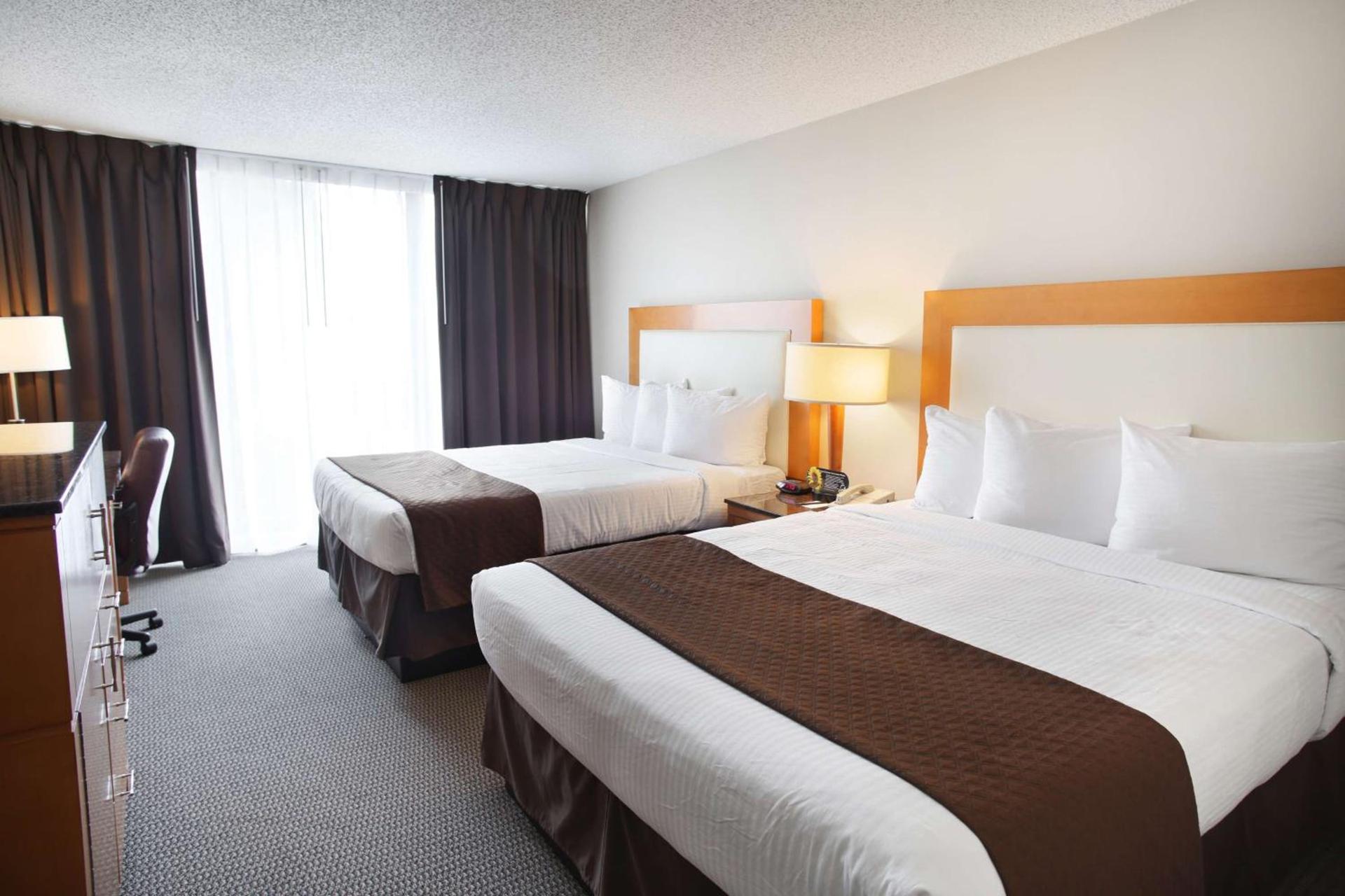 Red Lion Inn & Suites Olympia, Governor Hotel photo 11