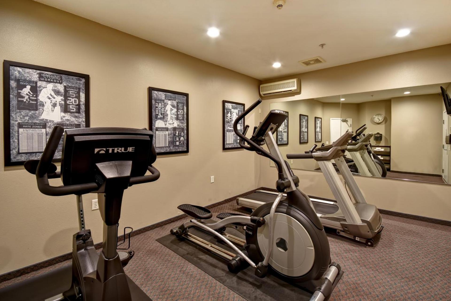 GrandStay Hotel & Suites La Crosse photo 12