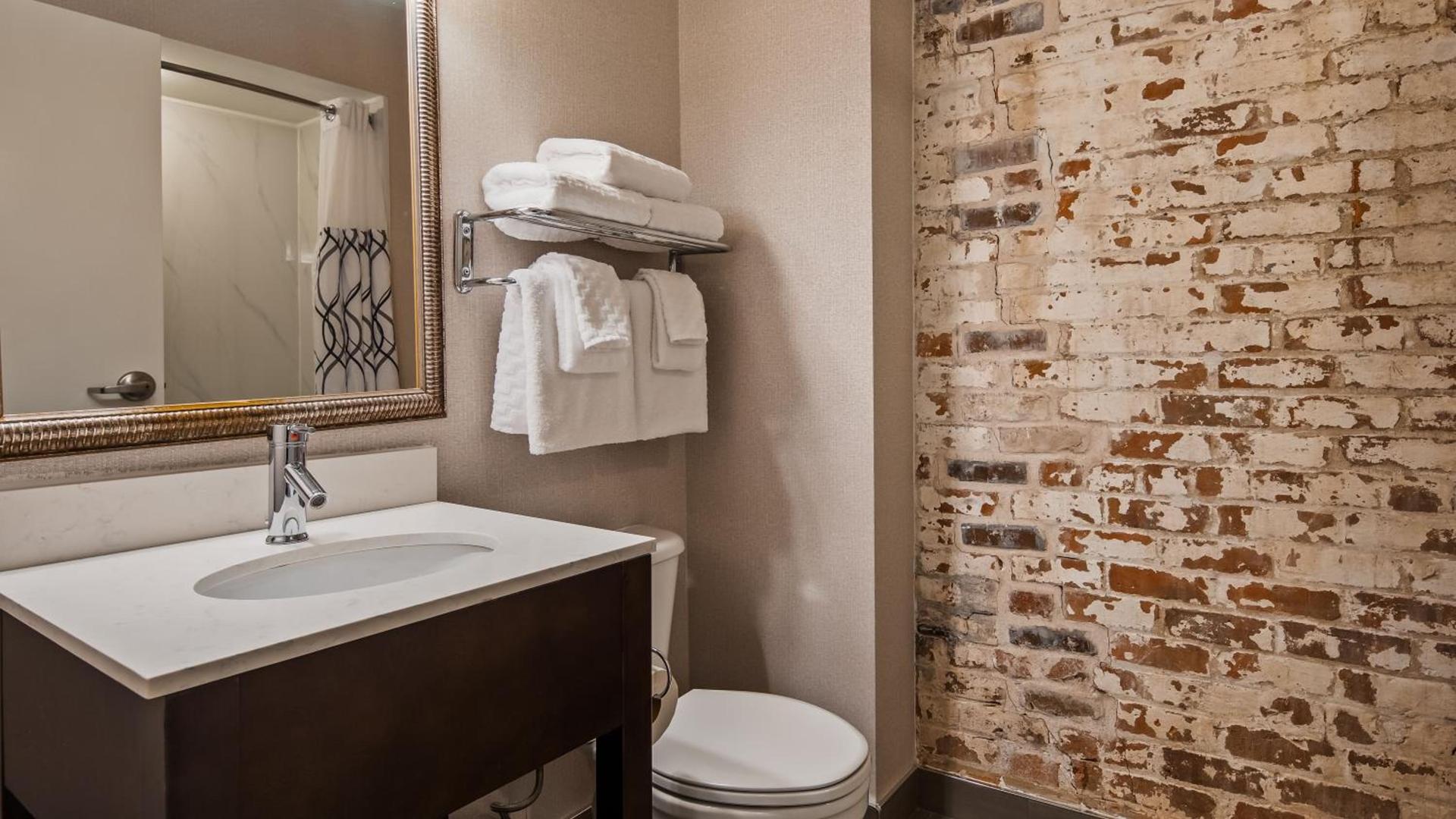 Best Western Plus St. Christopher Hotel photo 57