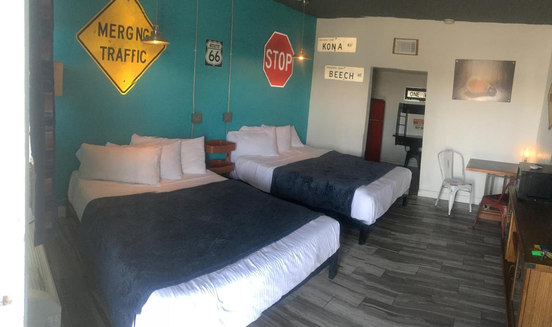 Desert Hills Motel photo 20