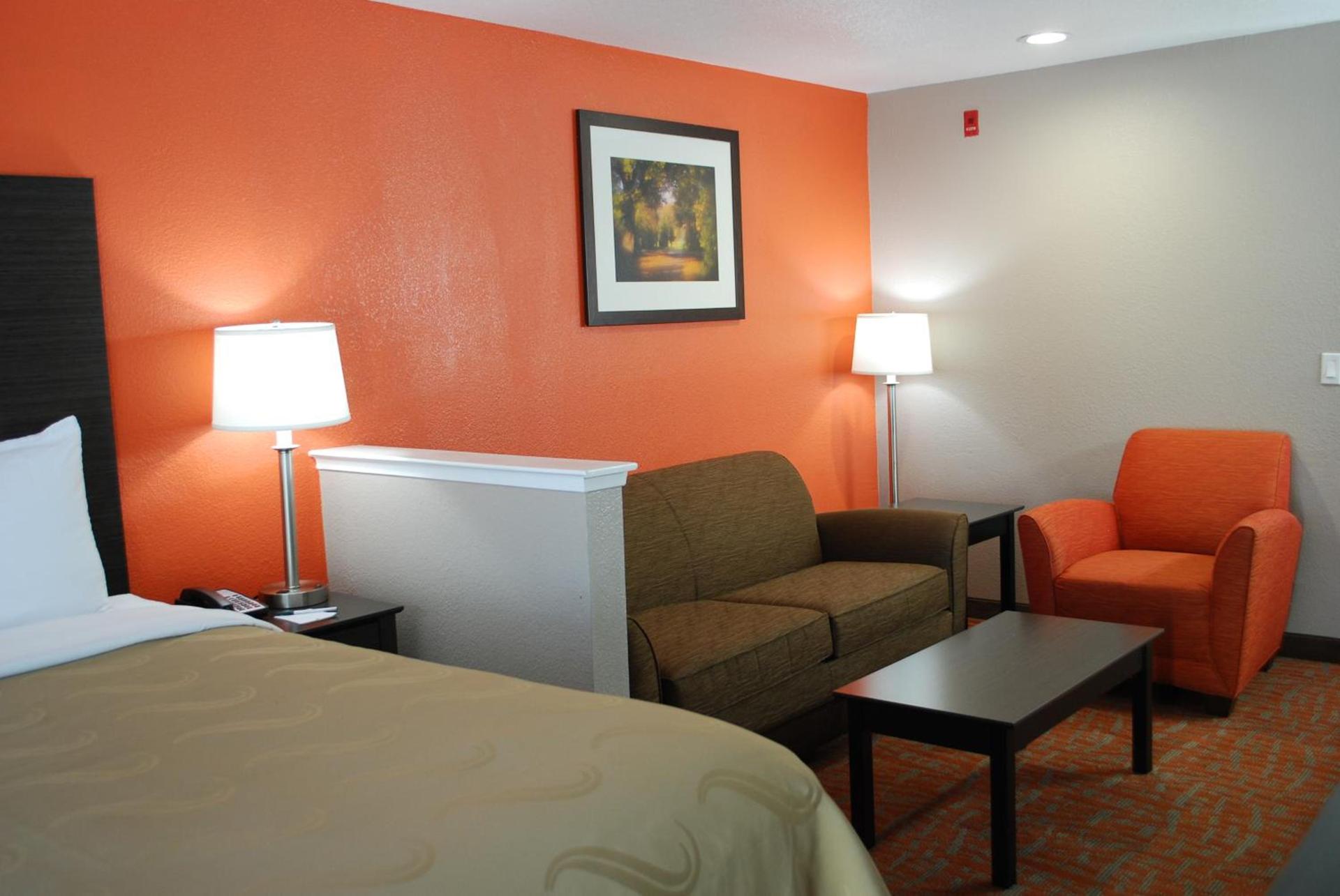 Quality Inn & Suites Fresno Northwest photo 15