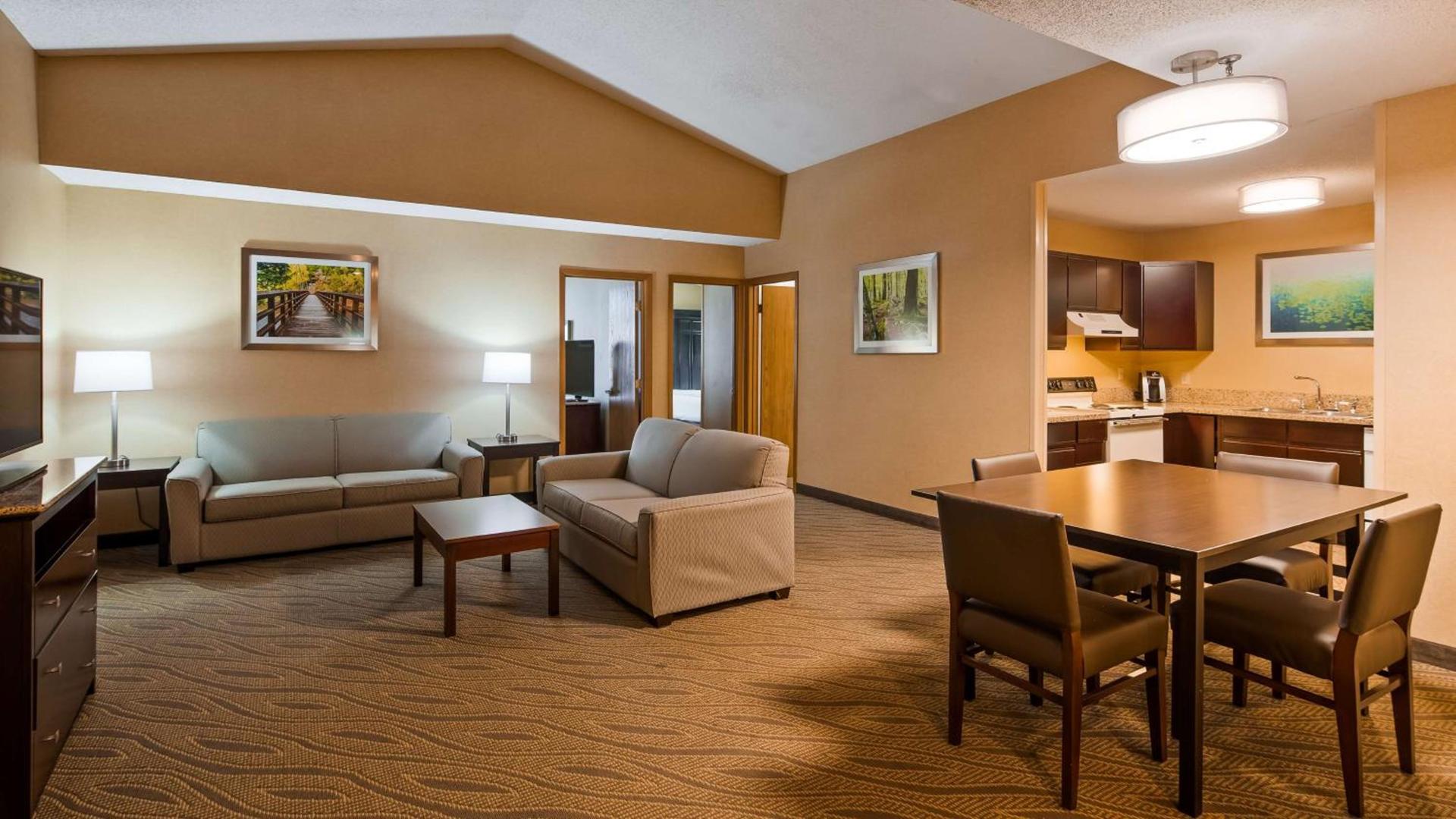 Best Western Gaylord photo 23