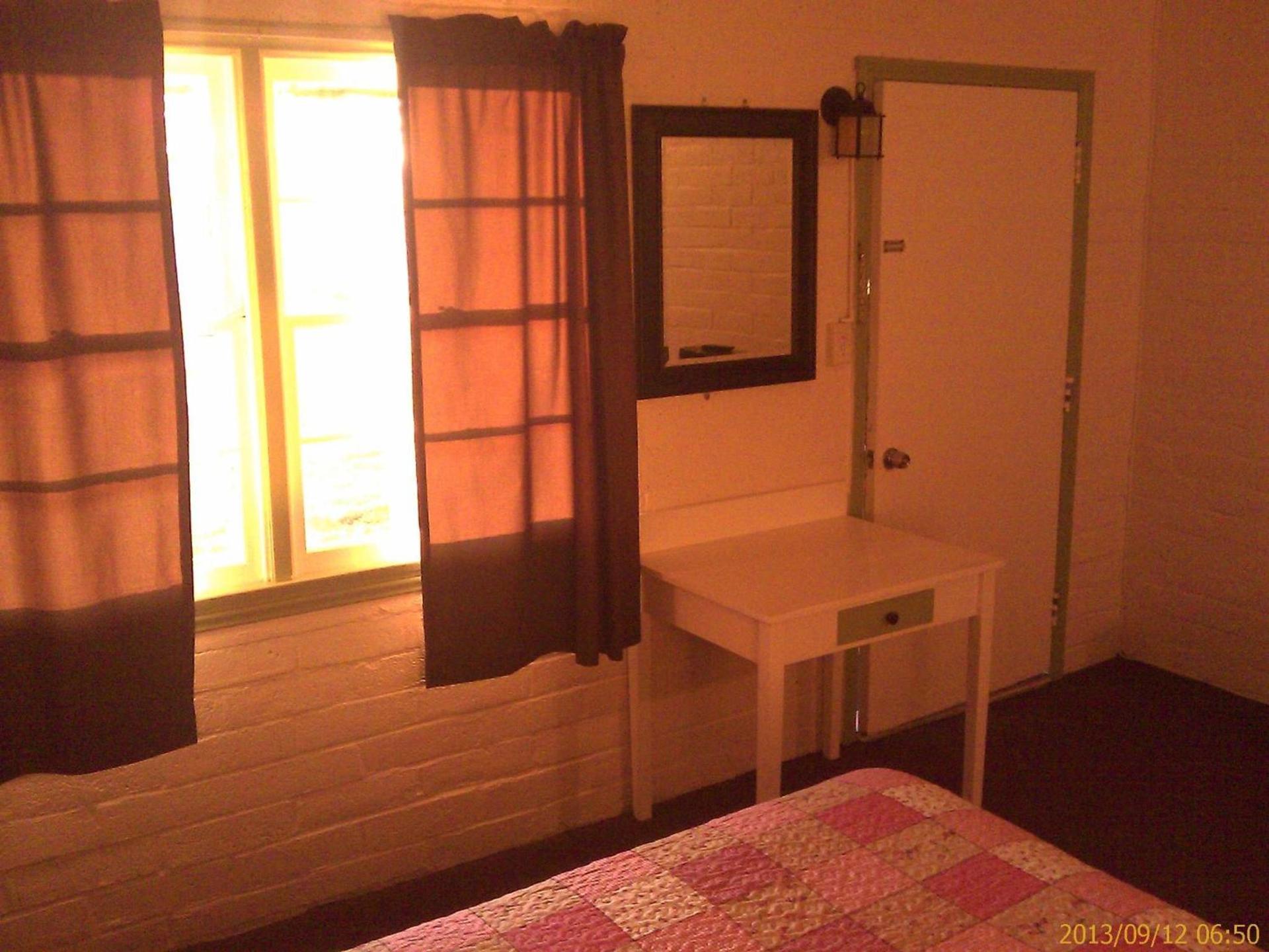 Ranch Motel photo 14