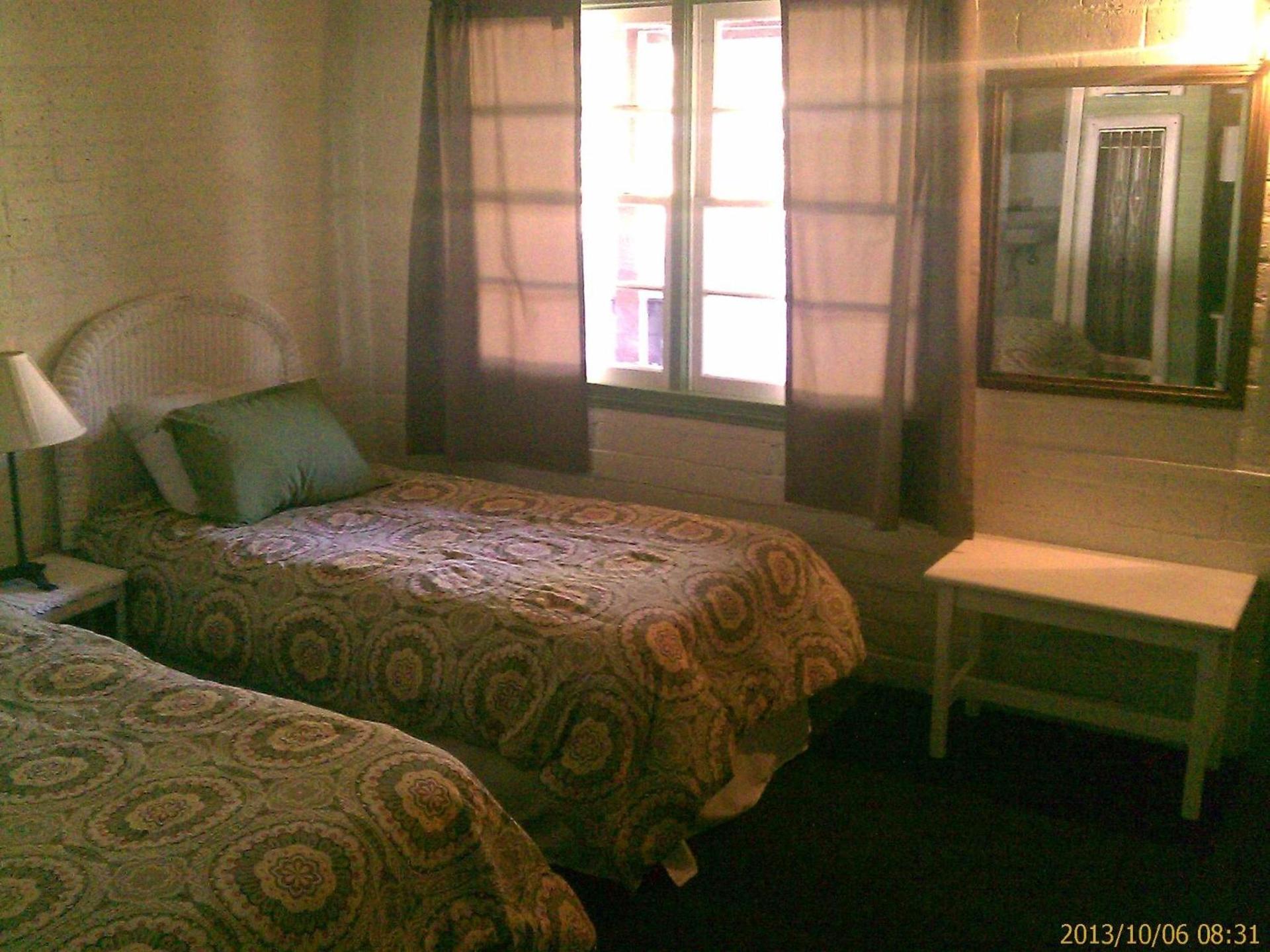 Ranch Motel photo 26