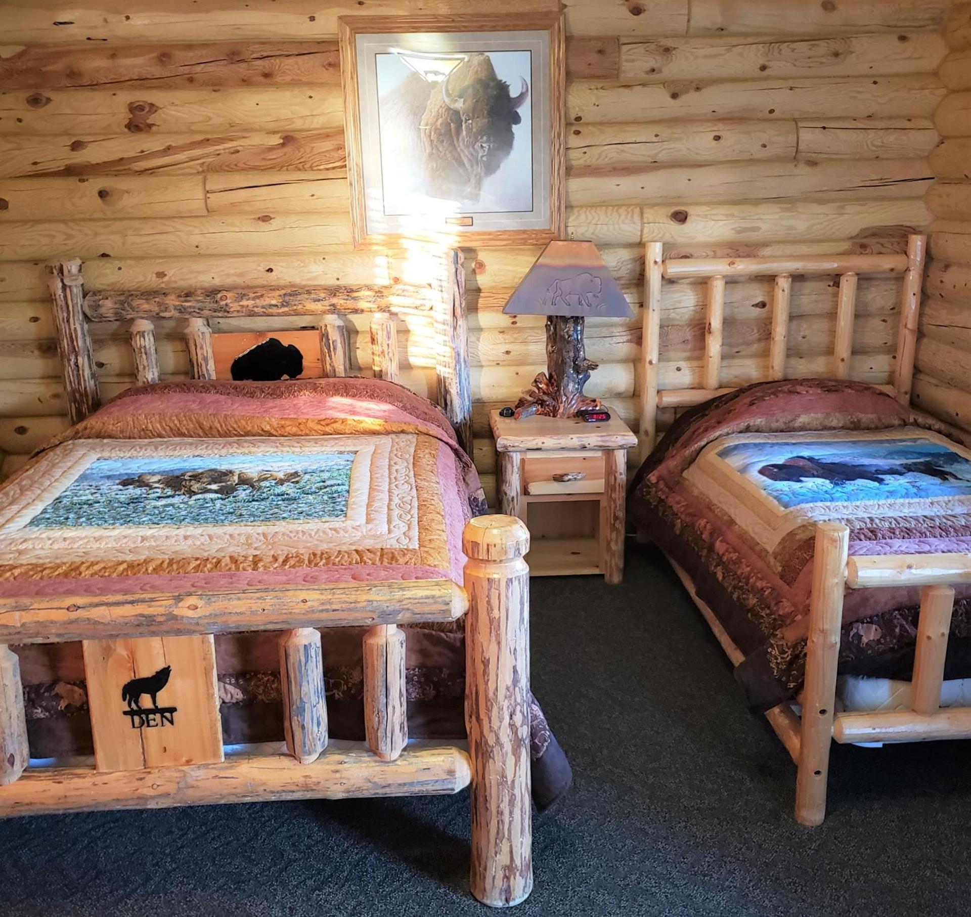 Wolf Den Log Cabin Motel and RV Park photo 13