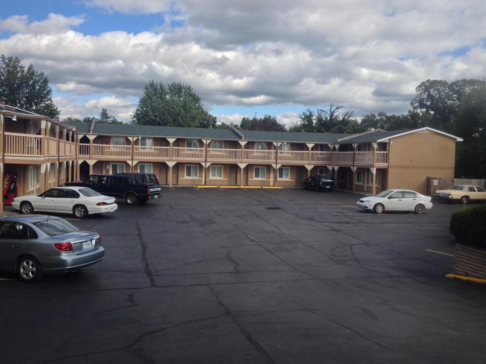 Battlefield Inn Springfield photo 25