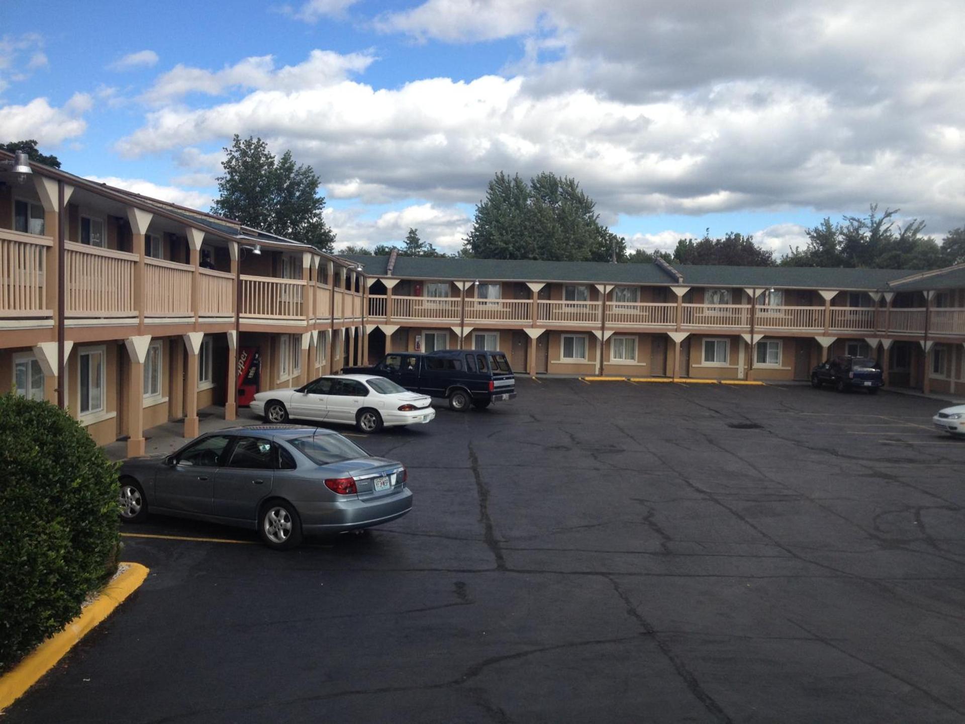 Battlefield Inn Springfield photo 27