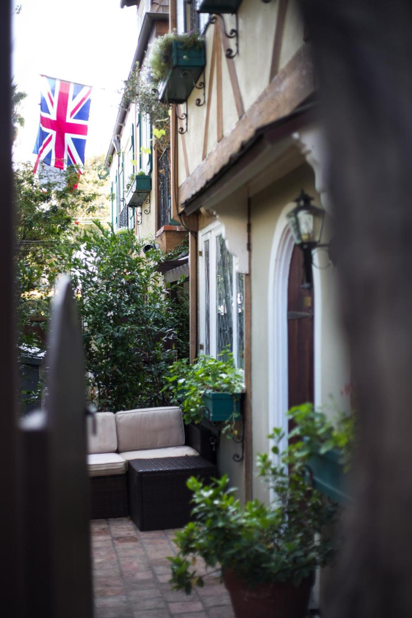 The Charlie West Hollywood photo 11