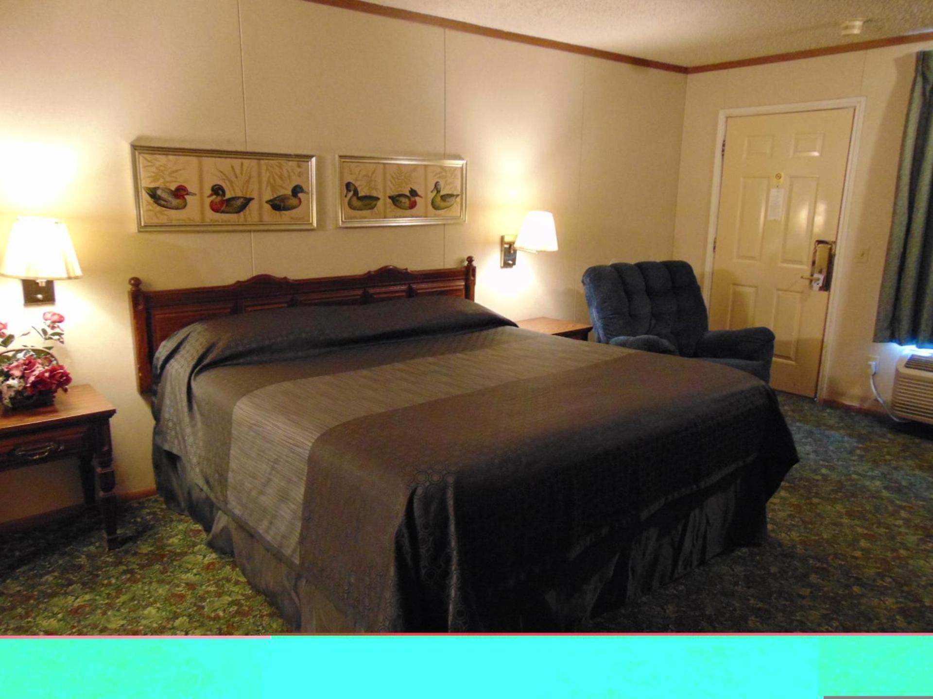 Heritage House Inn photo 8