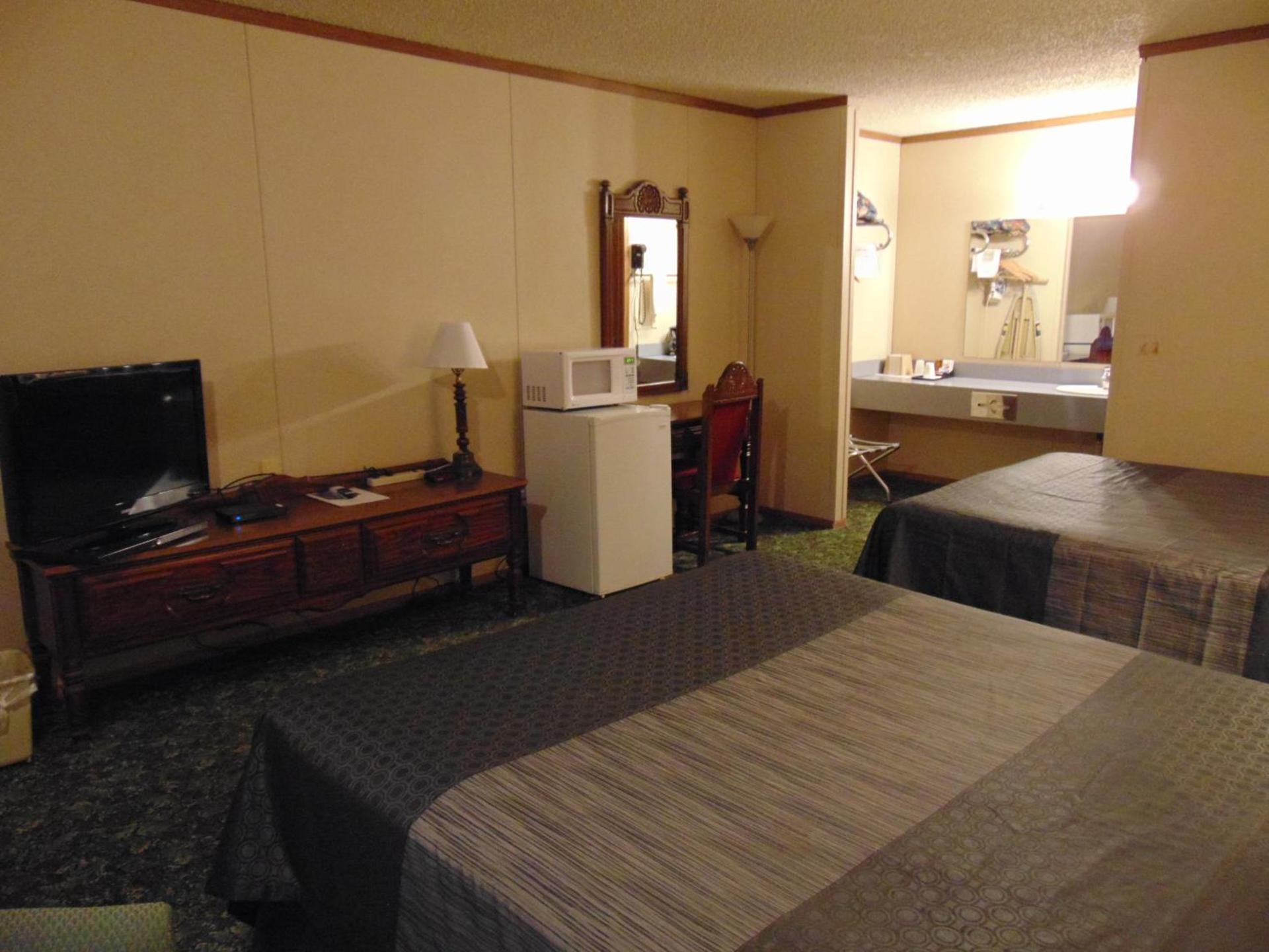 Heritage House Inn photo 4