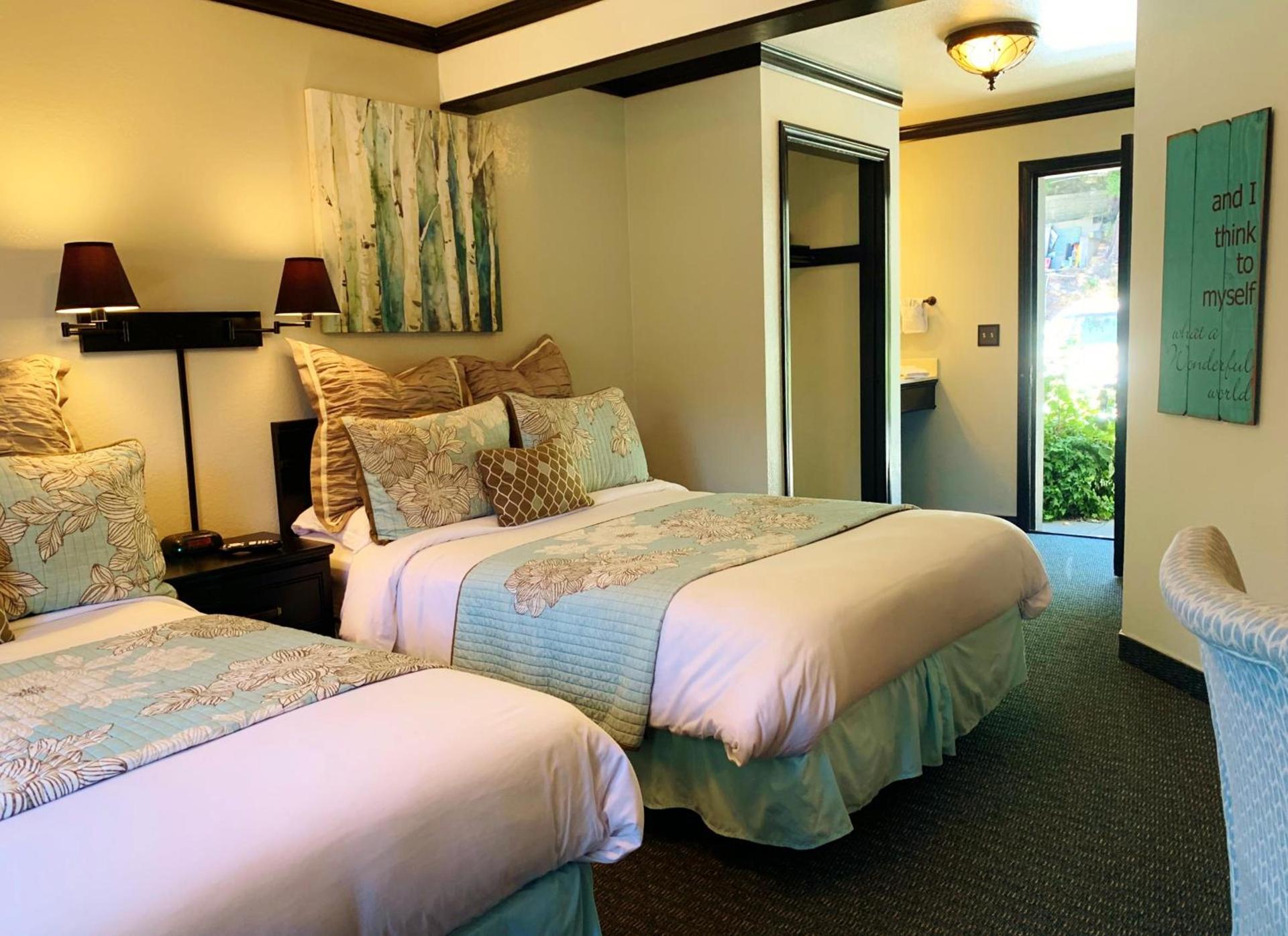 The North Shore Inn photo 18