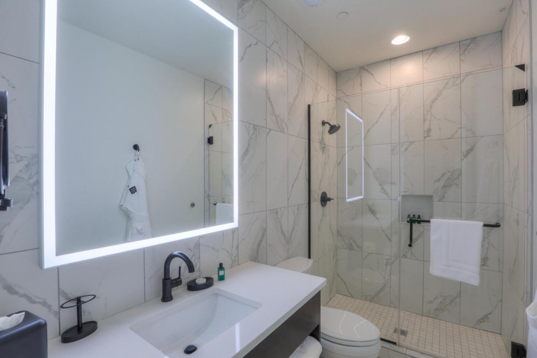 Studio 154 Hotel photo 96