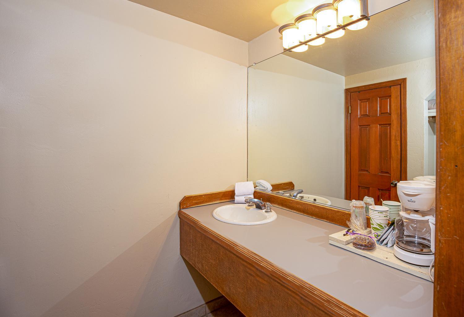 River Rock Inn photo 10