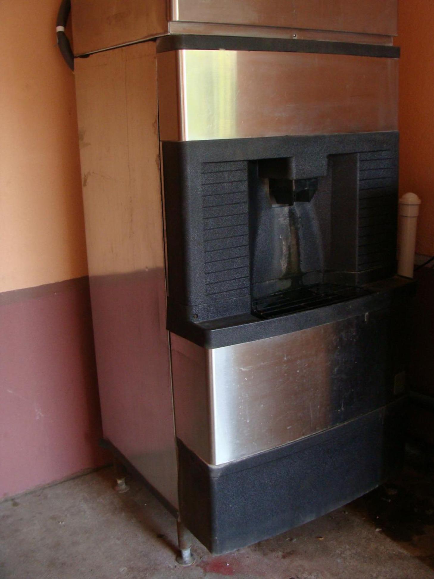 Benbrook Inn & Suites photo 2
