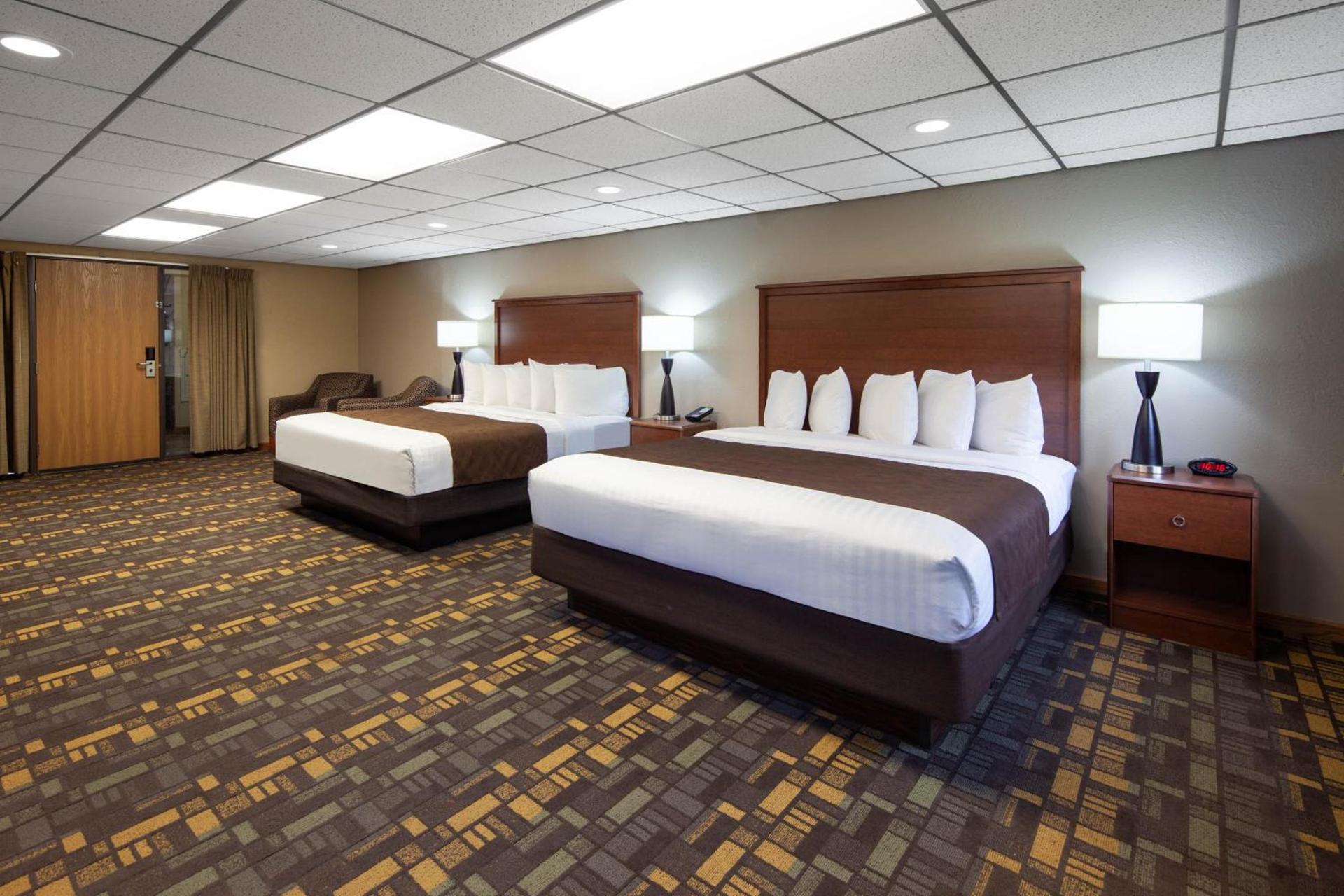 AmericInn by Wyndham Ironwood photo 9