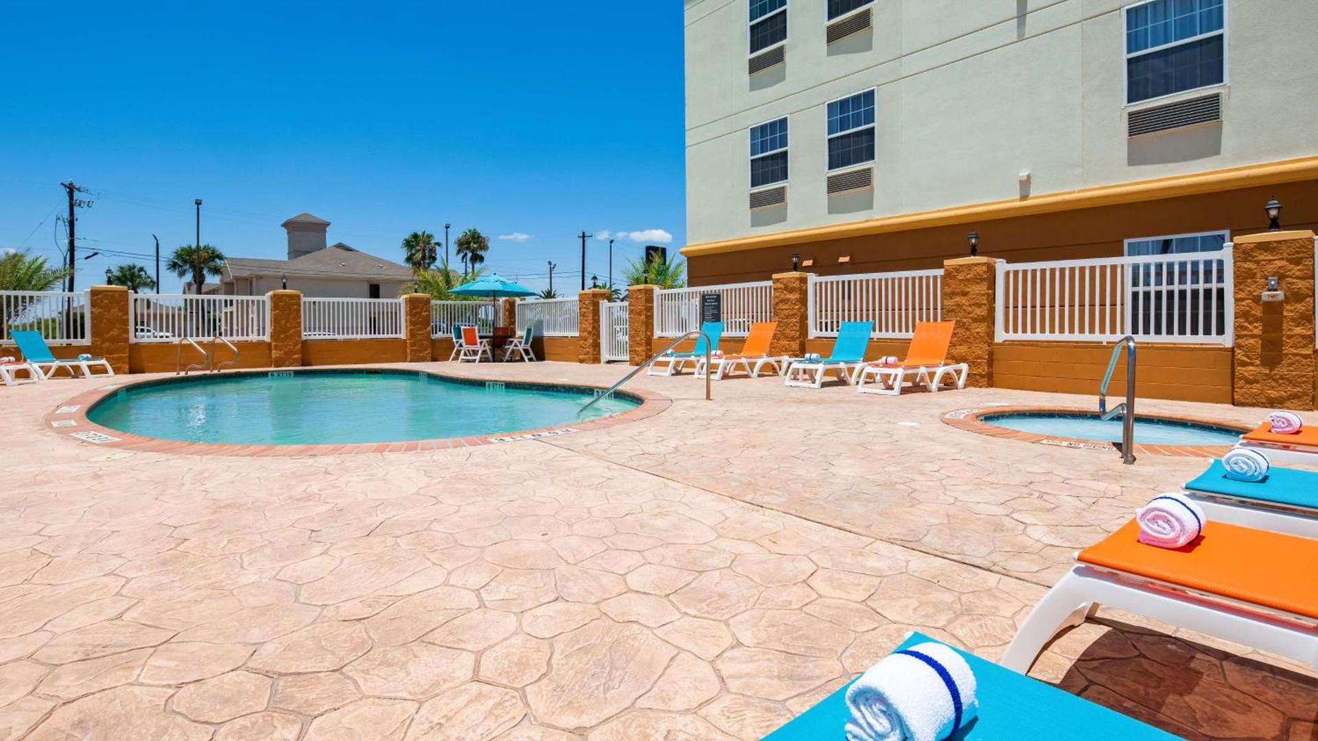 Best Western Ingleside Inn & Suites photo 3