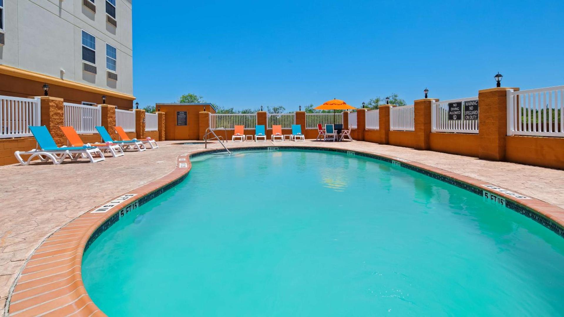 Best Western Ingleside Inn & Suites photo 25