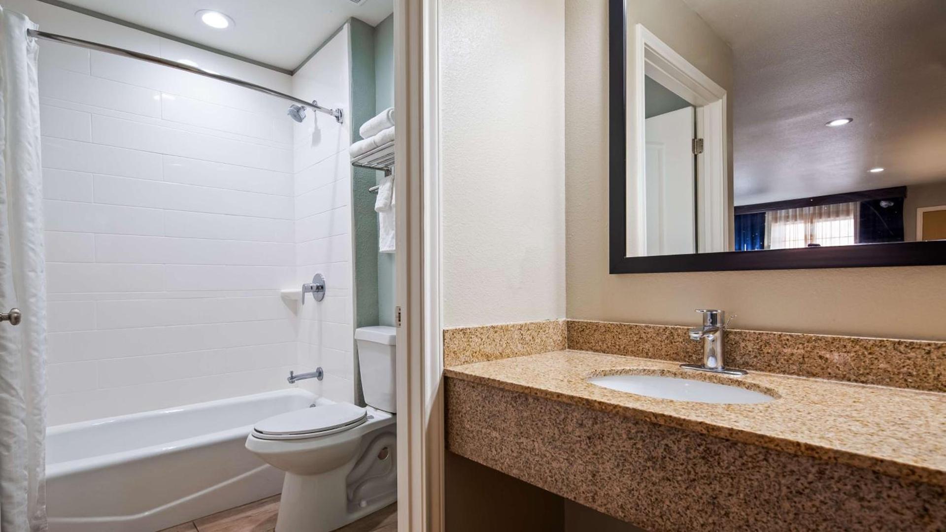 Best Western Port Aransas photo 15