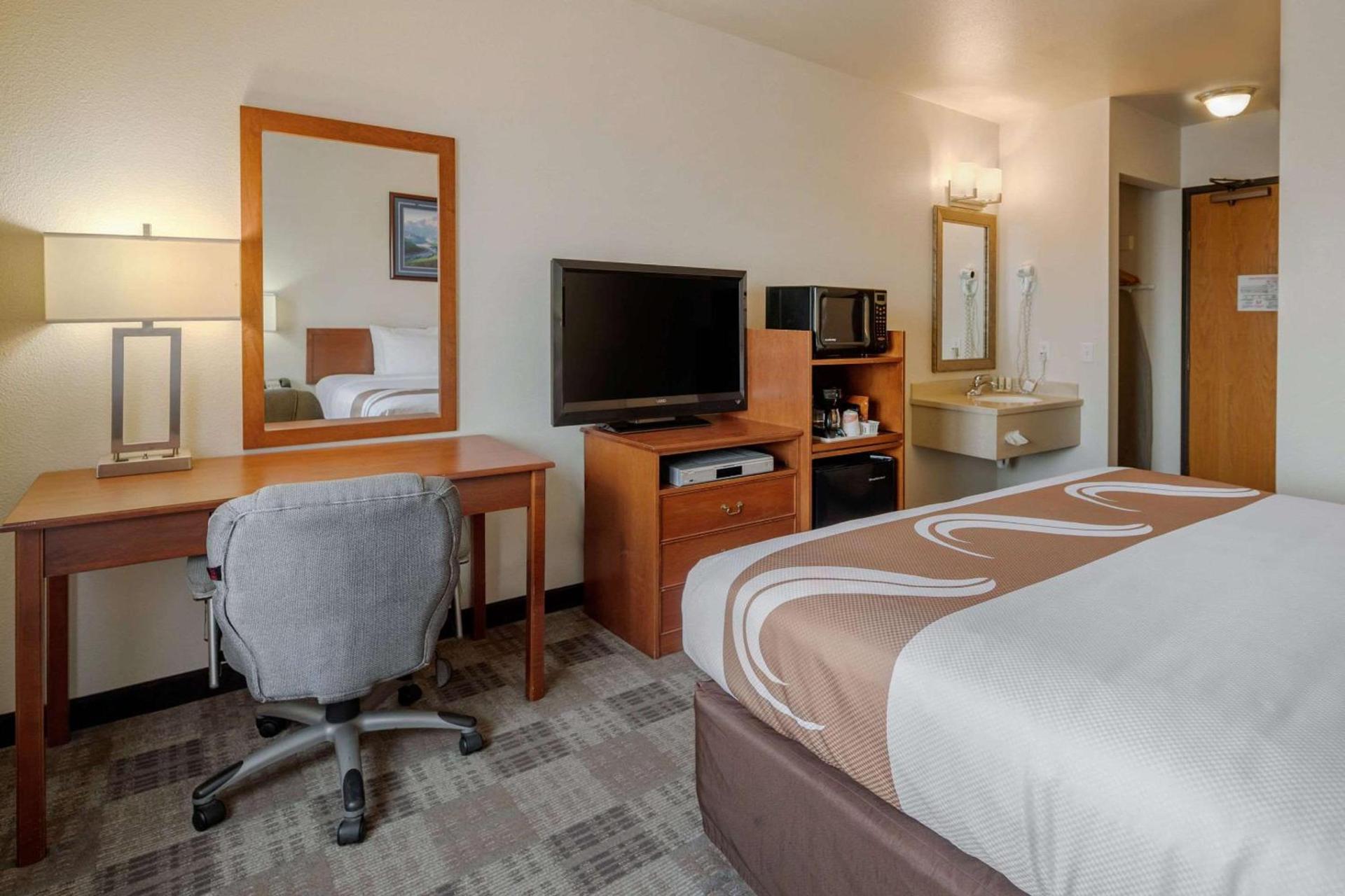Quality Inn Kenai photo 9