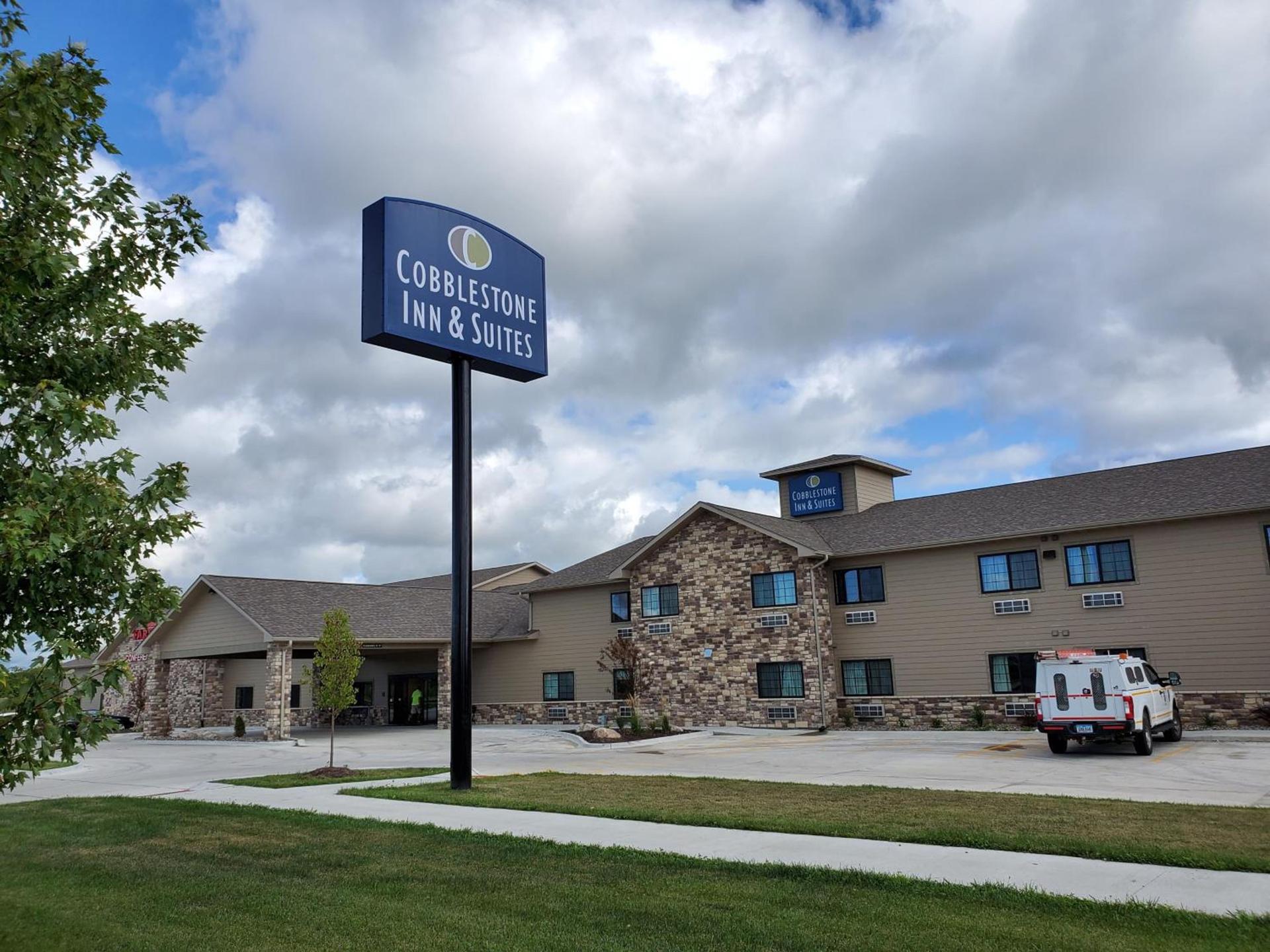 Cobblestone Inn & Suites - Boone — hotel in Boone