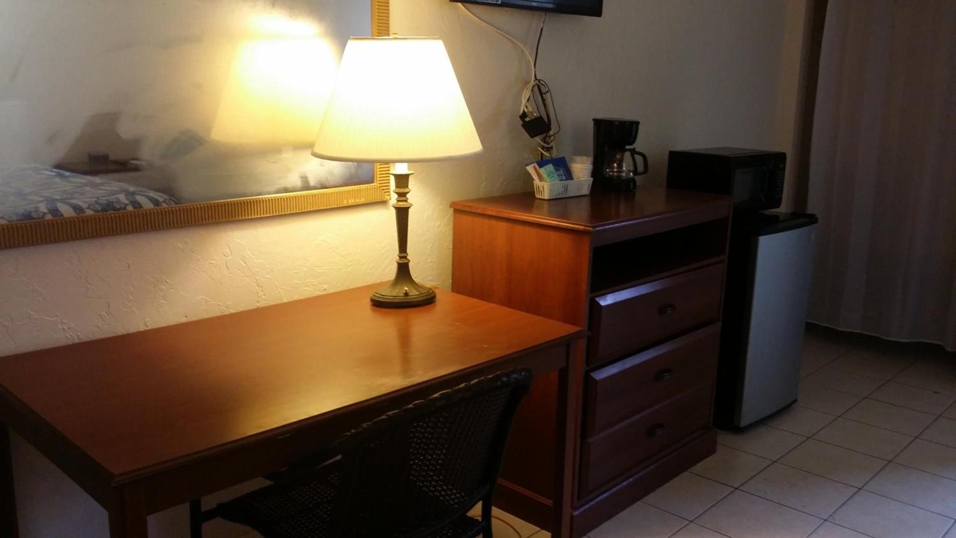 Palm Breeze Hotel photo 26