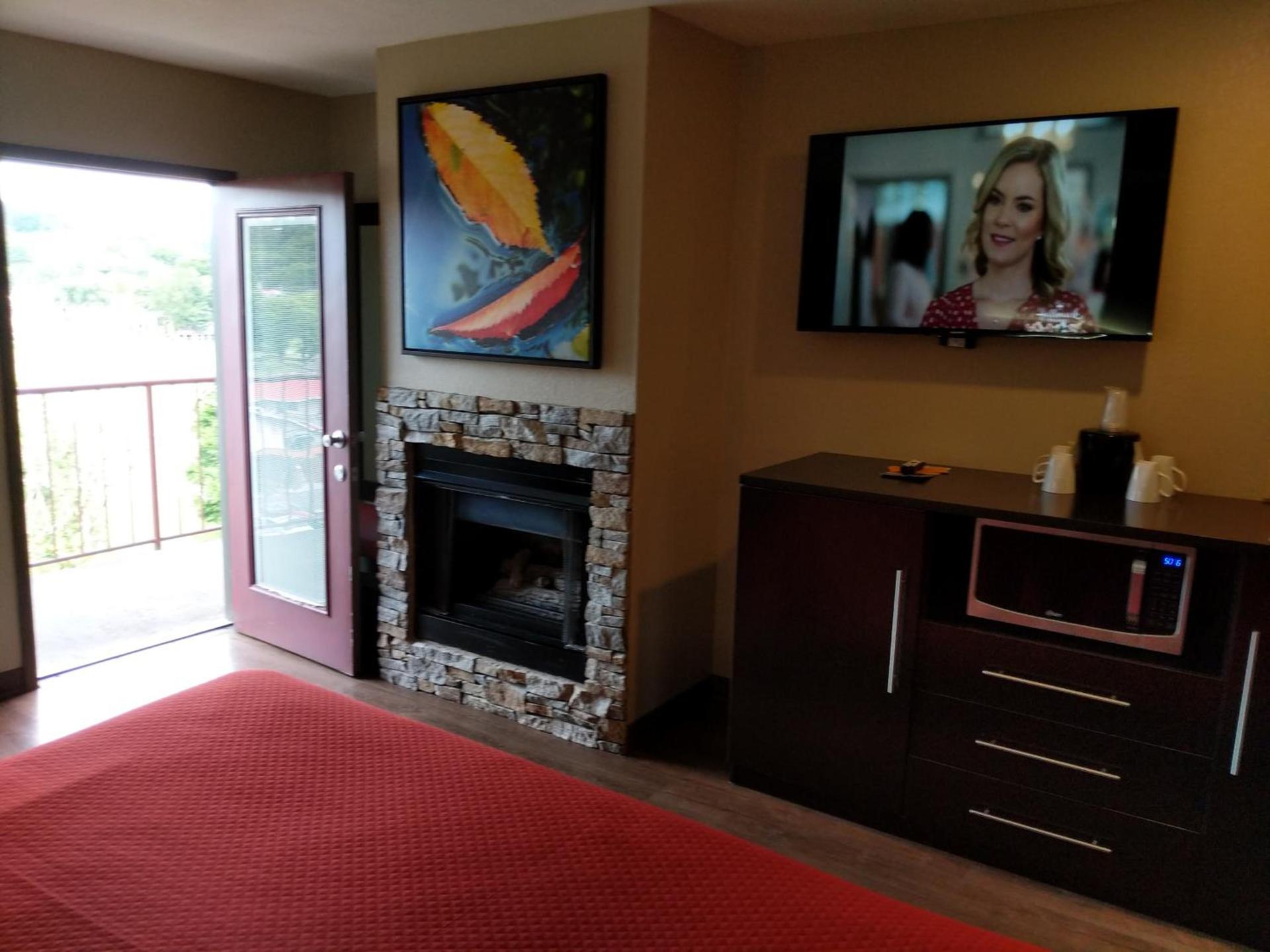 Riverside Tower photo 28