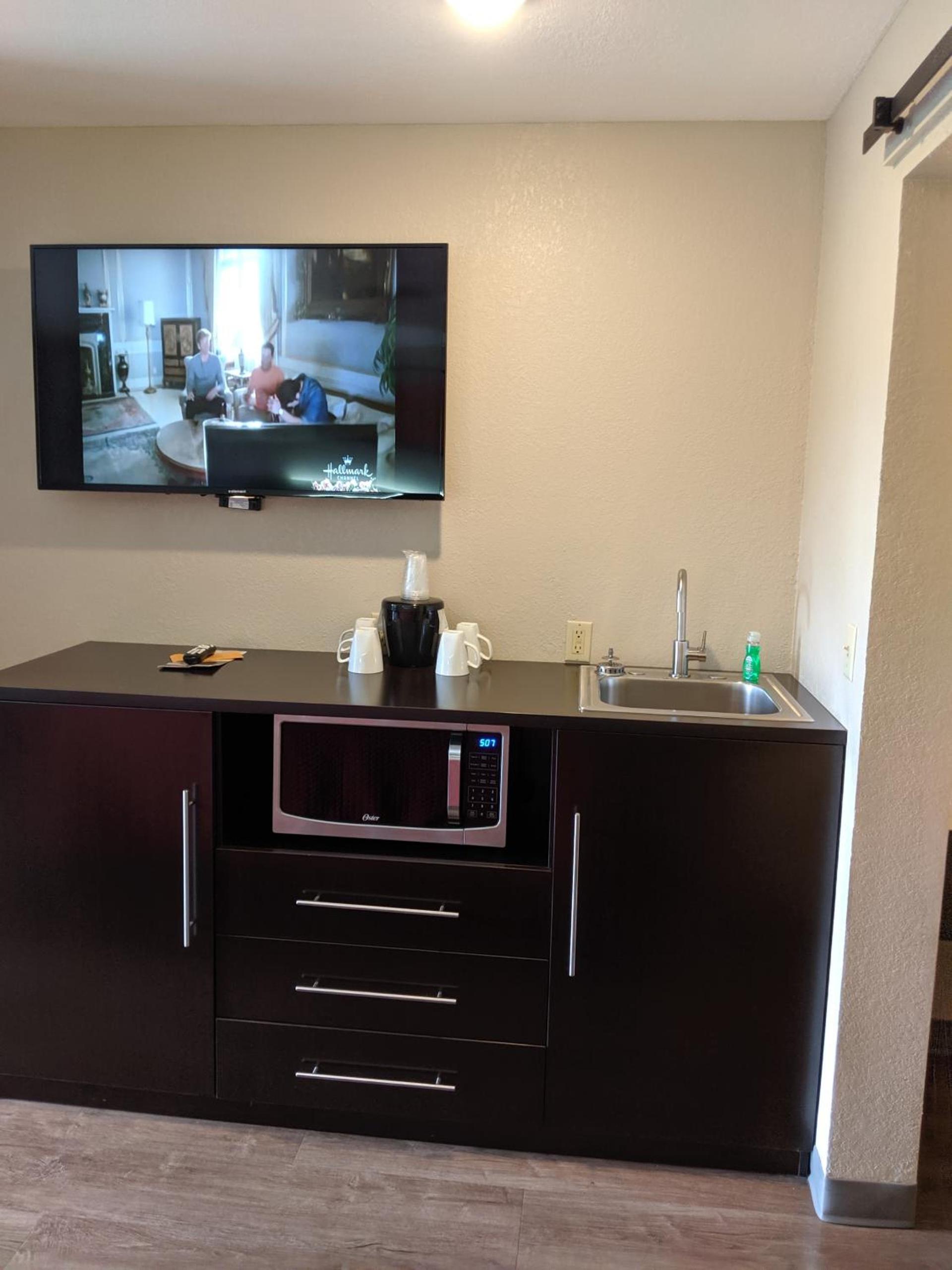 Riverside Tower photo 16