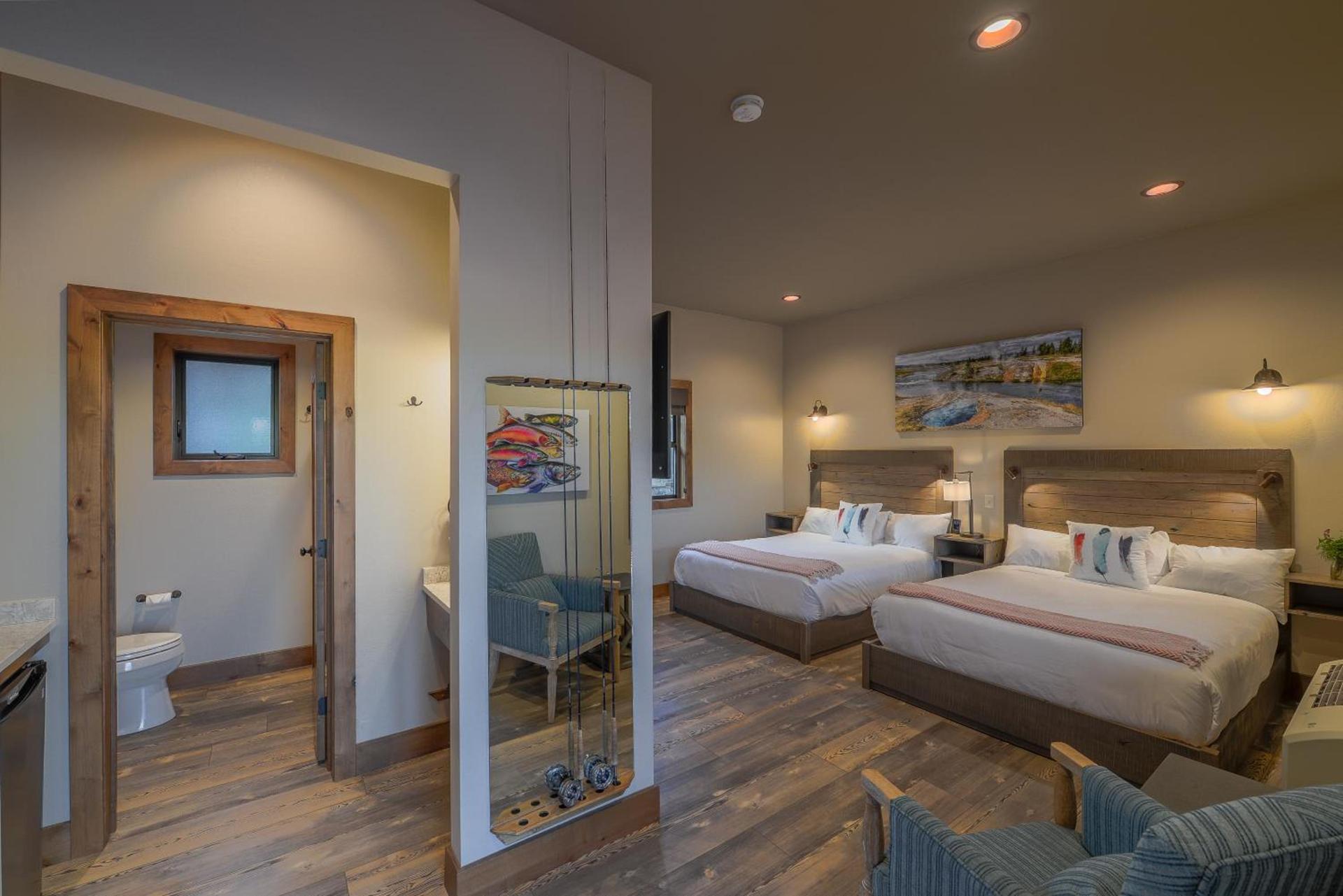 Golden Stone Inn photo 16
