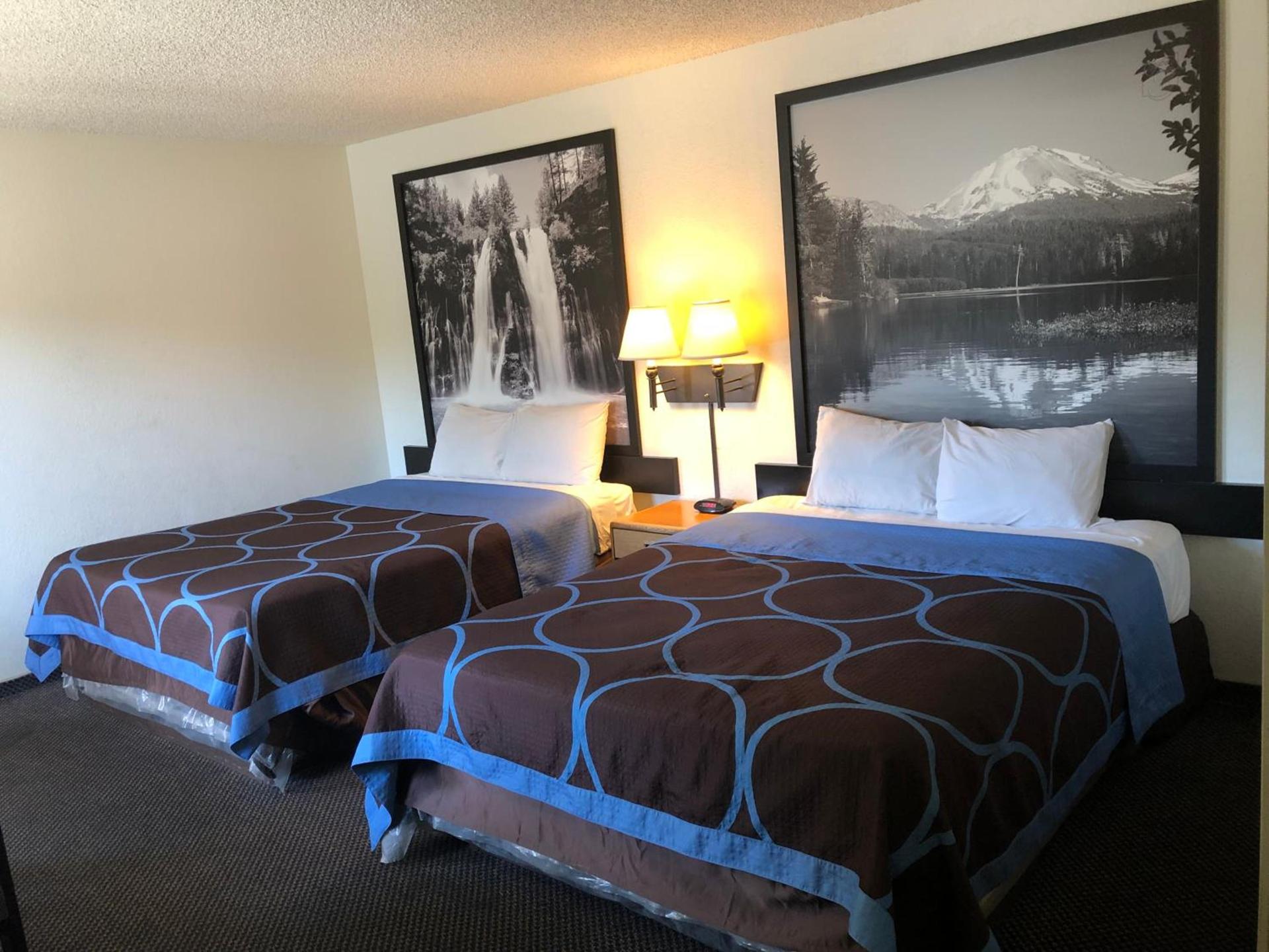 Super 8 by Wyndham Red Bluff photo 36