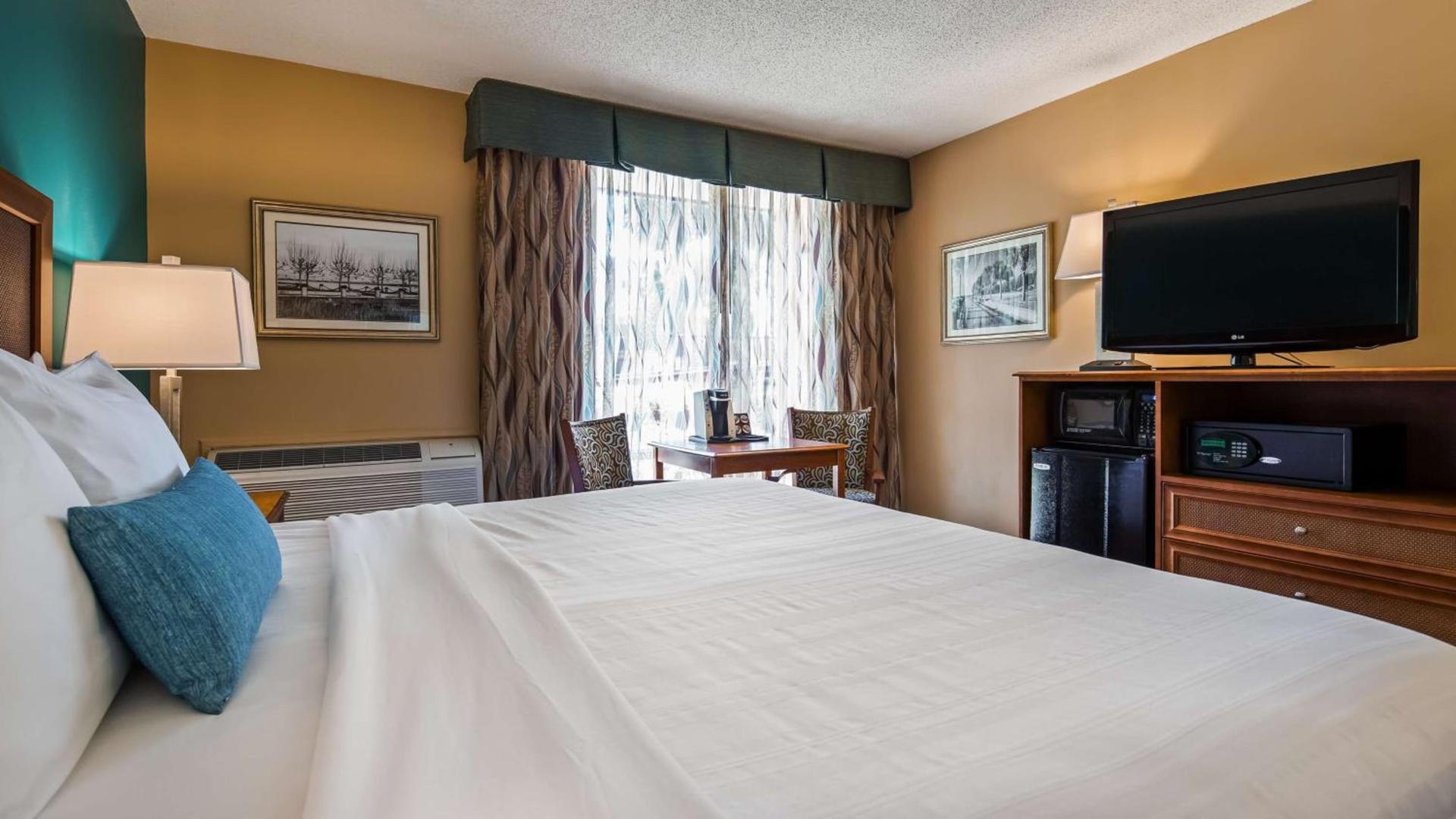 Best Western Charleston Inn photo 34