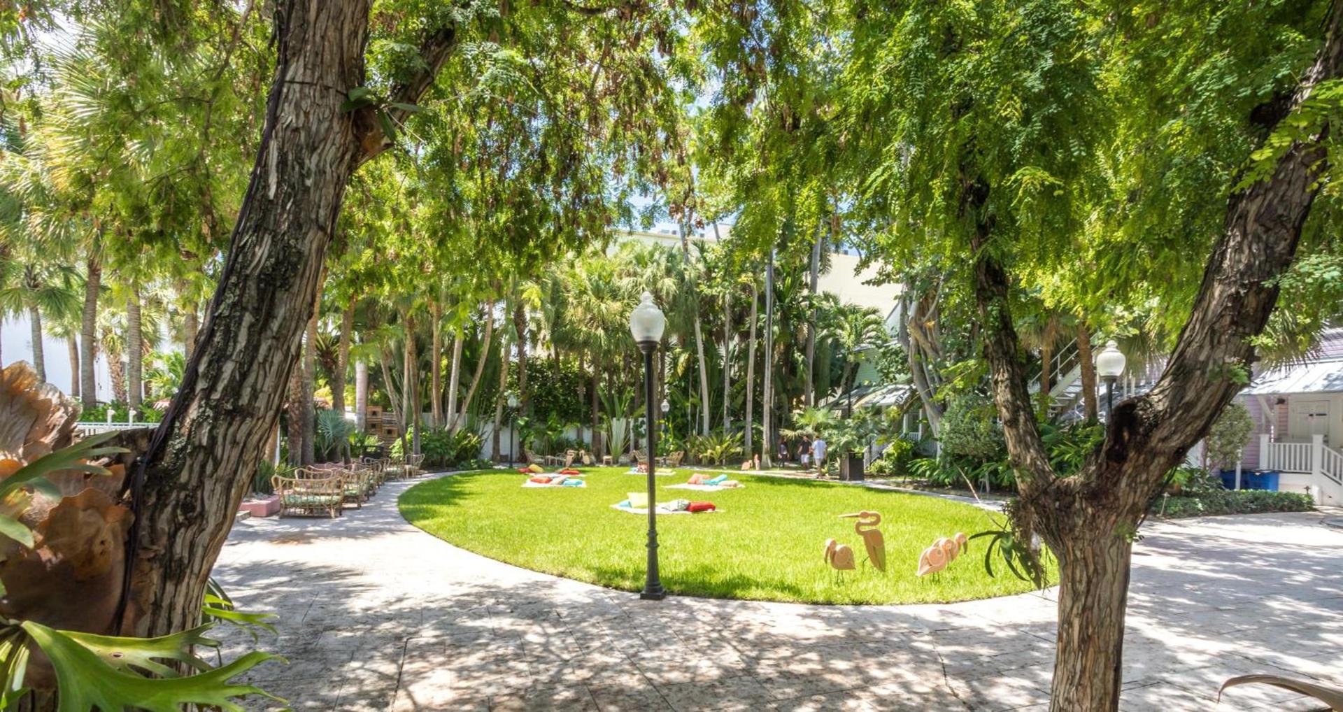 Miami River Inn by Renzzi photo 43