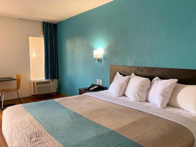 Motel 6-Lexington, KY - Airport photo 36